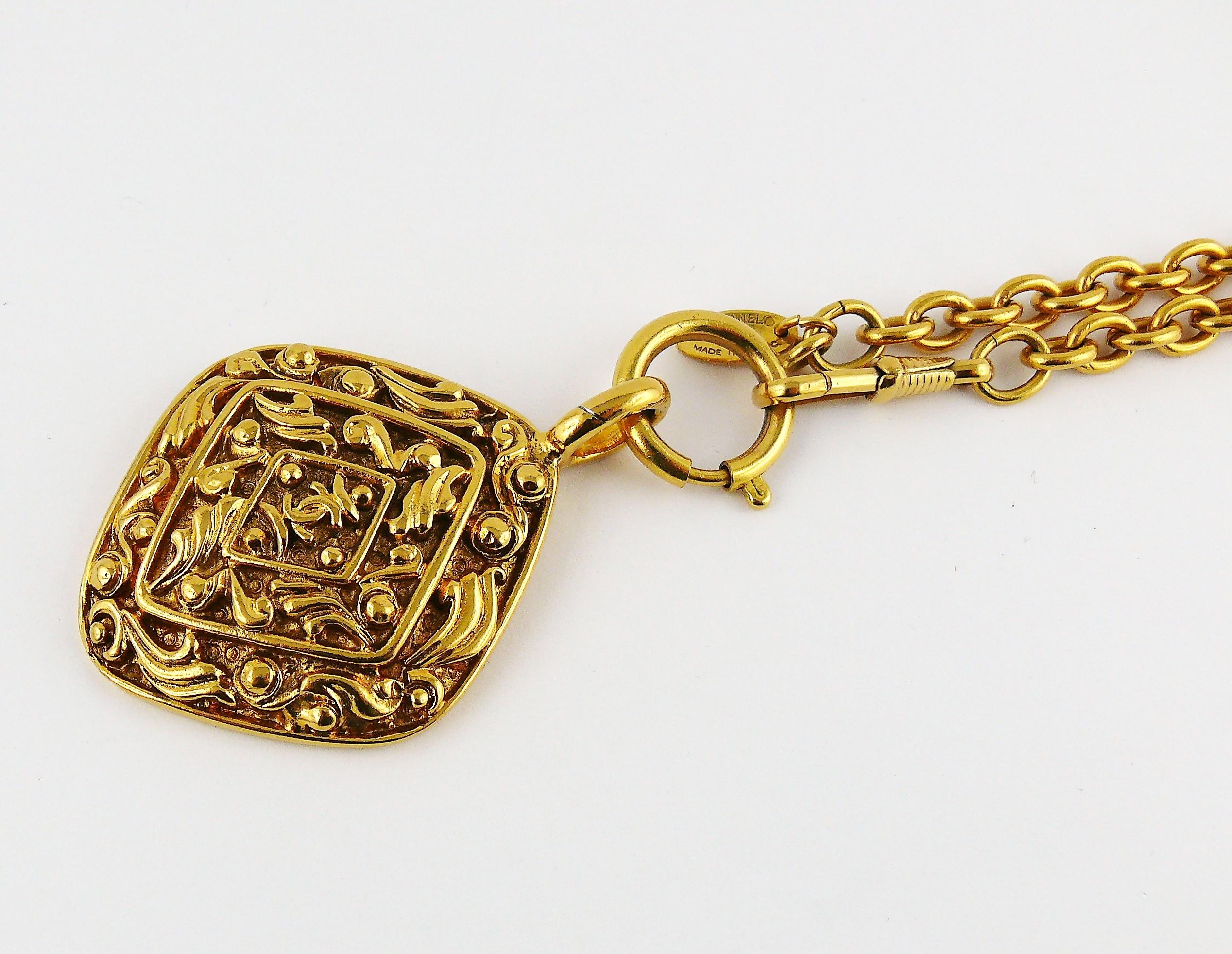 Chanel Vintage Gold Toned Diamond Shaped Textured CC Pendant Necklace 1