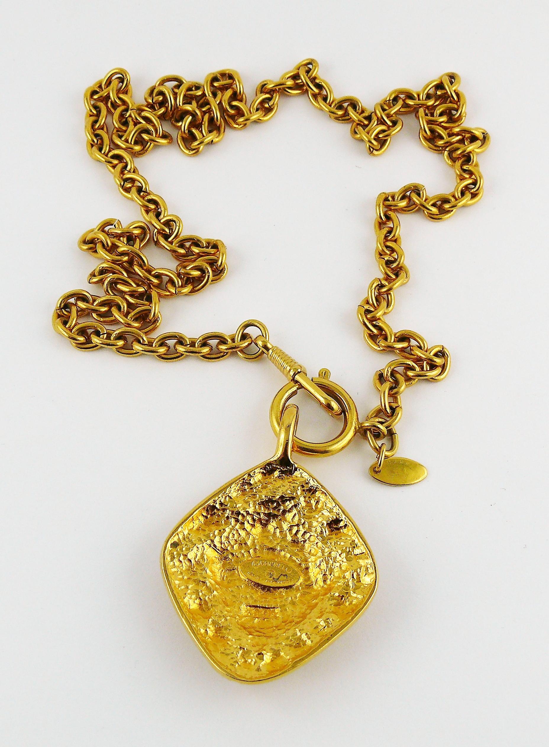 Chanel Vintage Gold Toned Diamond Shaped Textured CC Pendant Necklace 2