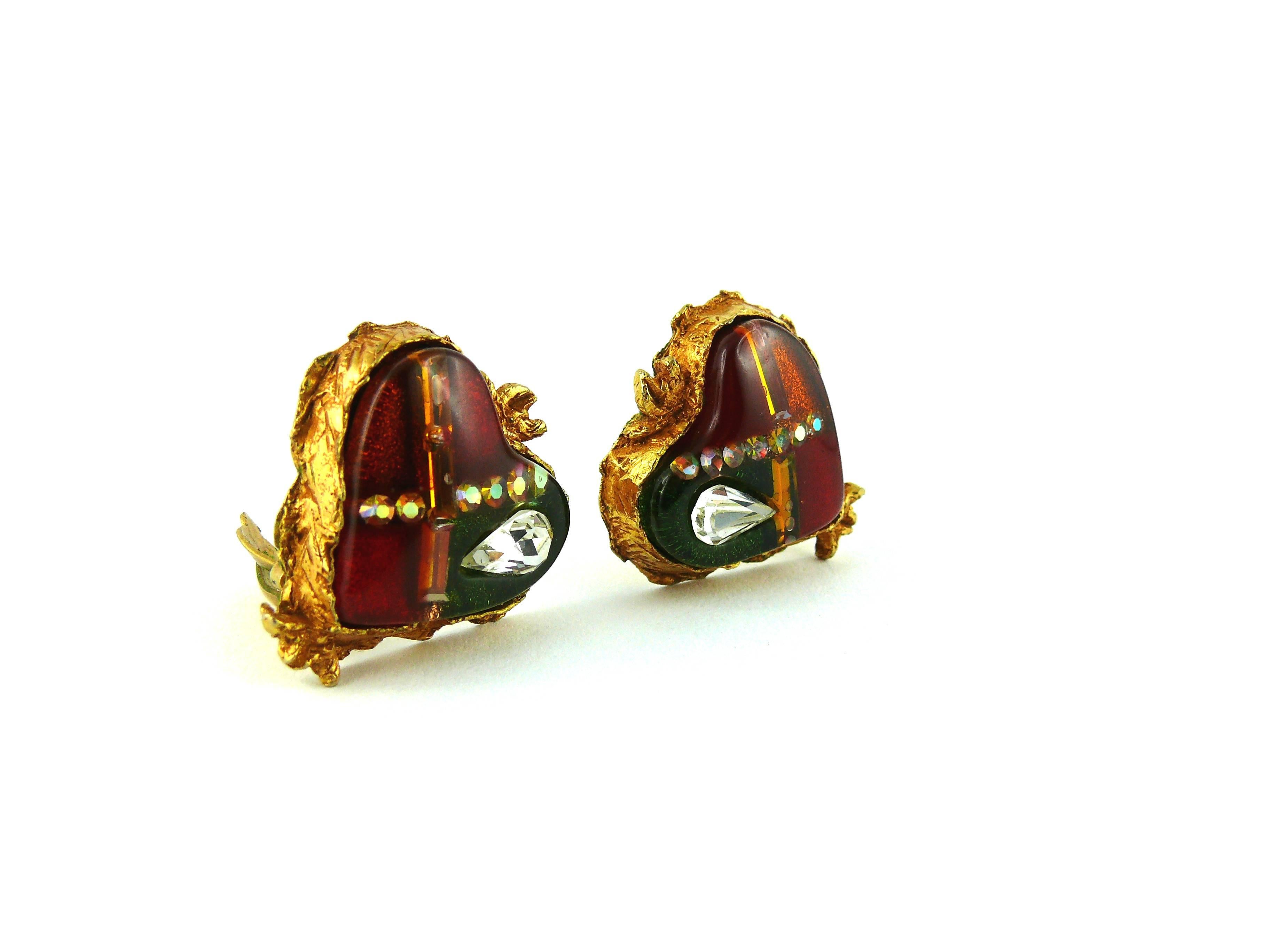 Christian Lacroix Vintage Resin Inlaid Jewelled Heart Clip-On Earrings In Excellent Condition In Nice, FR
