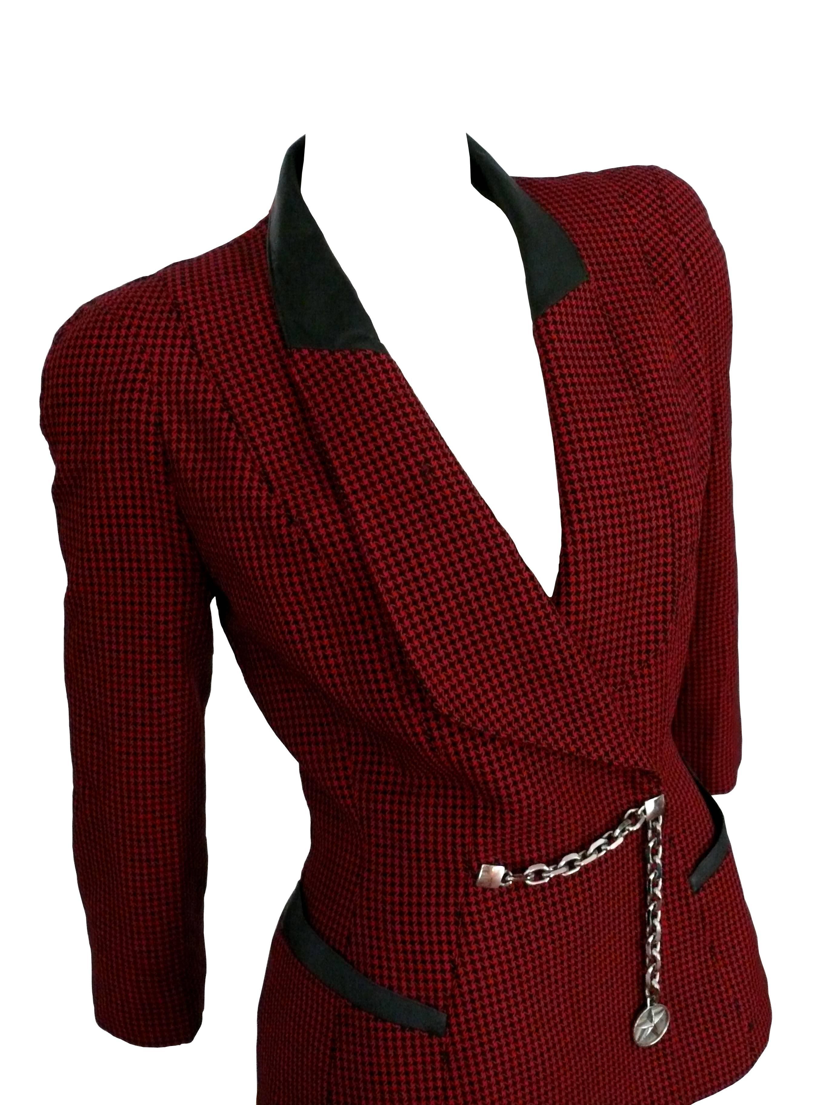 Thierry Mugler Vintage Anzug aus Wolle mit Rock und Hahnentrittmuster (Rot)