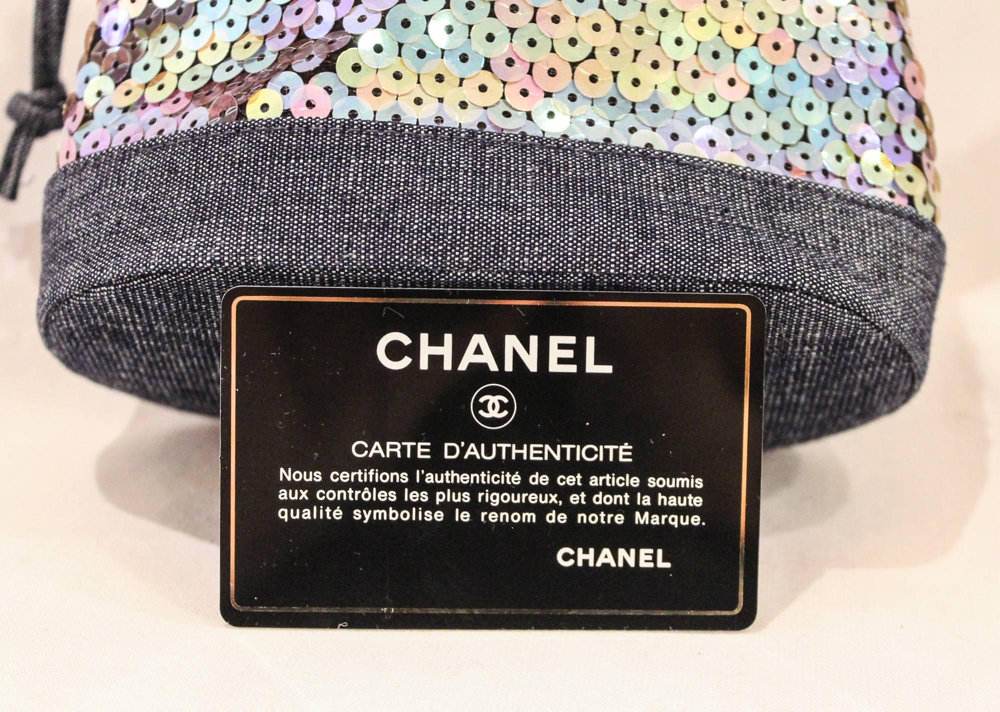 Chanel Vintage Denim Sequin Mini Bucket Bag In Excellent Condition For Sale In Palm Beach, FL