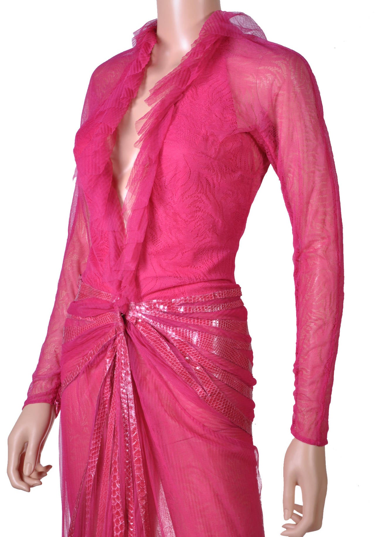 NEW and HIGHLY COLLECTIBLE VERSACE PINK LACE AND SNAKESKIN GOWN 1