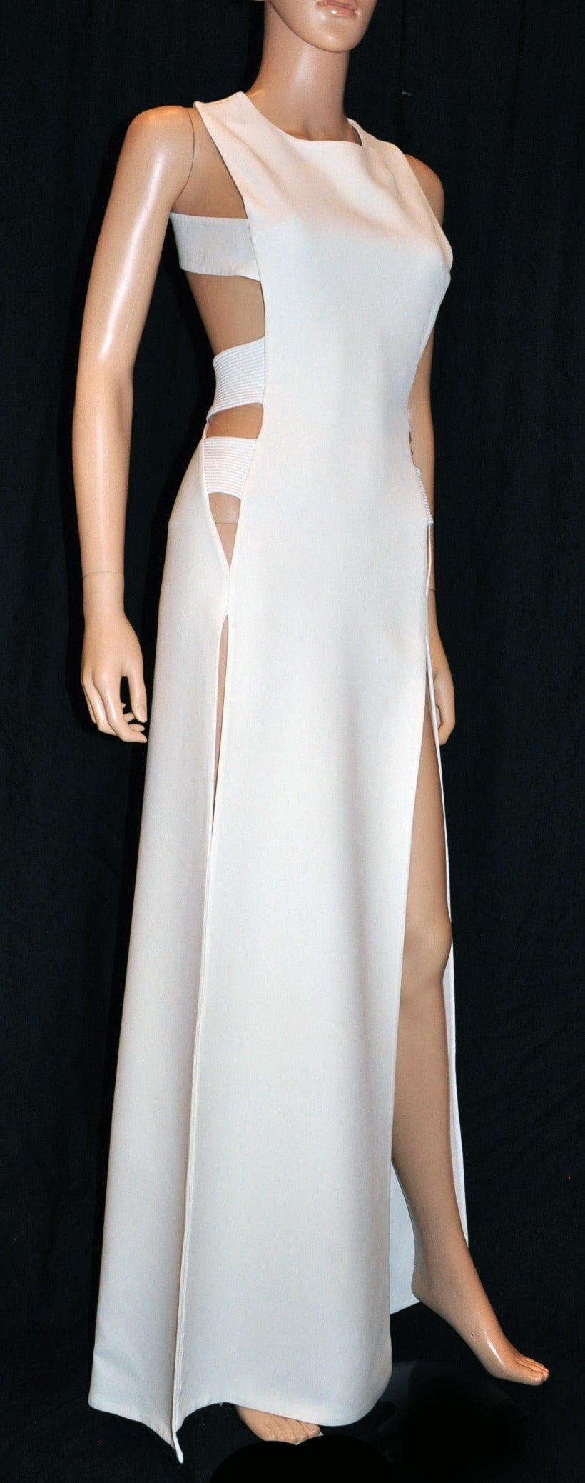 Hottest VERSACE CUT OUT WHITE LONG DRESS 38 In New Condition In Montgomery, TX