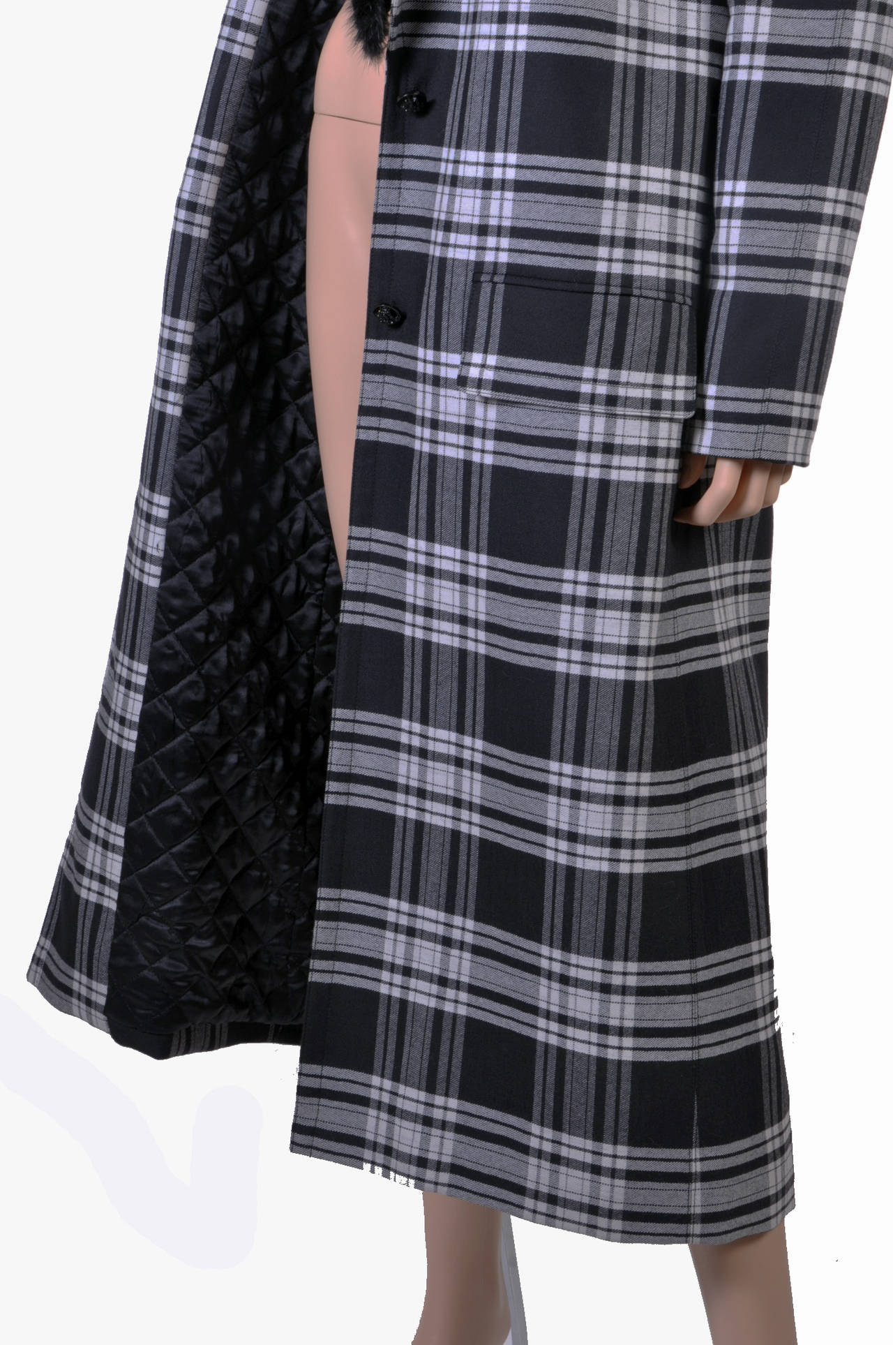 New VERSACE Wool Tartan Plaid Coat With Mink Fur For Sale 1