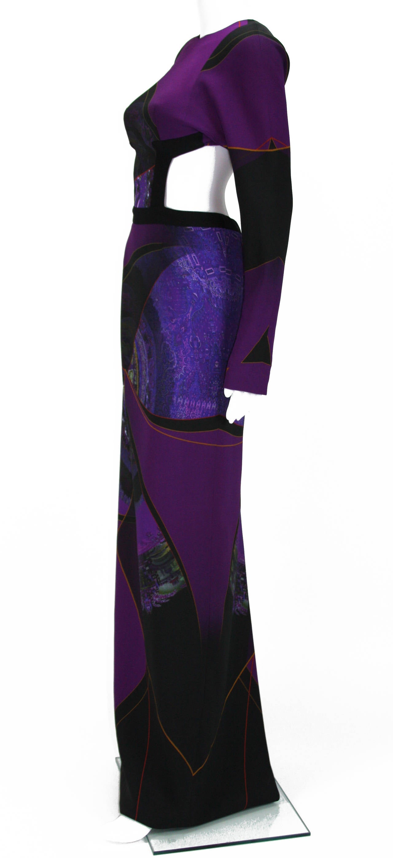 New ETRO RUNWAY SIDE CUTOUT OPEN BACK PRINTED GOWN In New Condition In Montgomery, TX