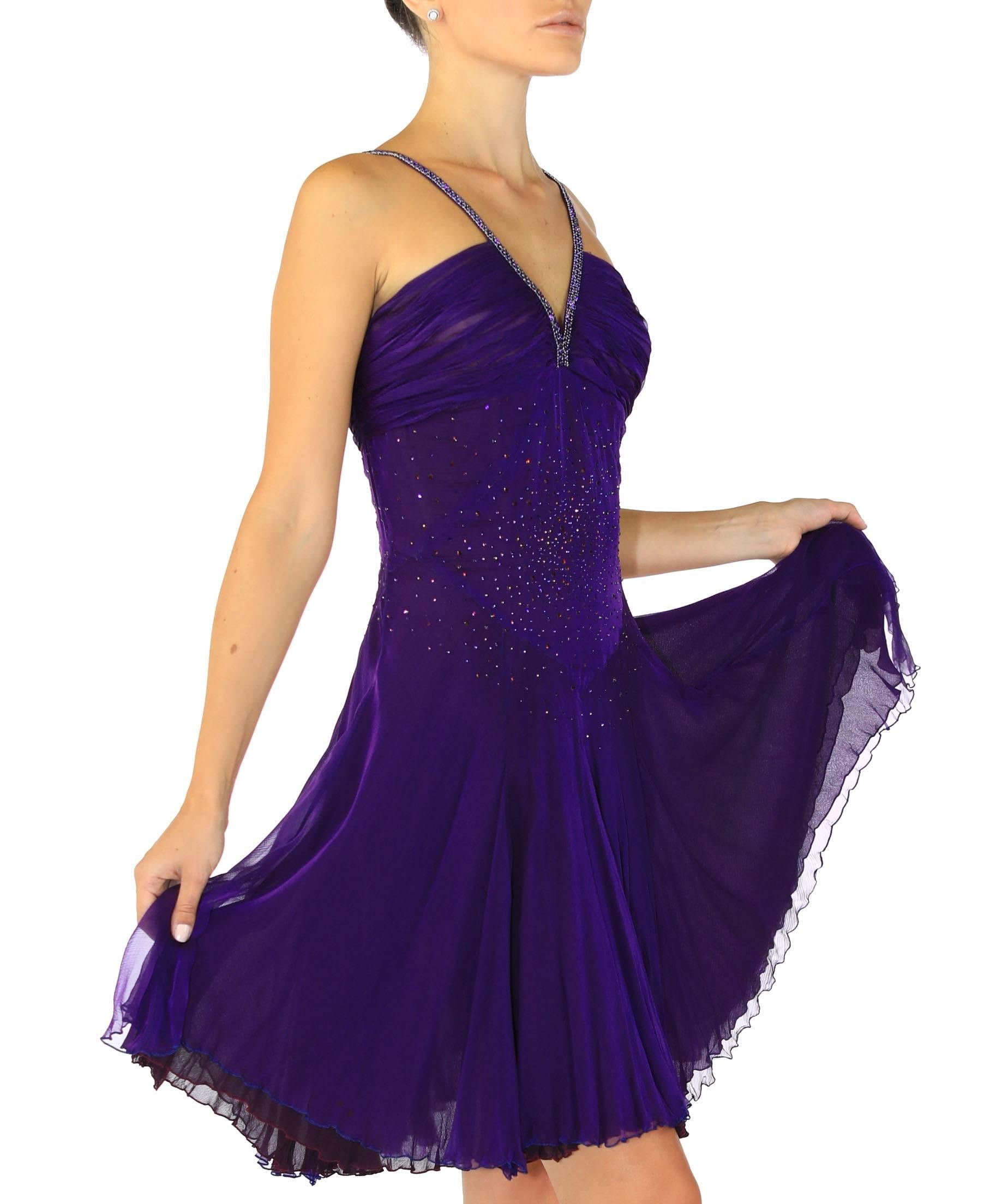 VERSACE


Crystal embellished amethyst silk dress with chain mail straps.

Nude tulle inner corset



Content: 100% silk

 
Made In Italy


Size  40 - US 4

armpit to armpit 16