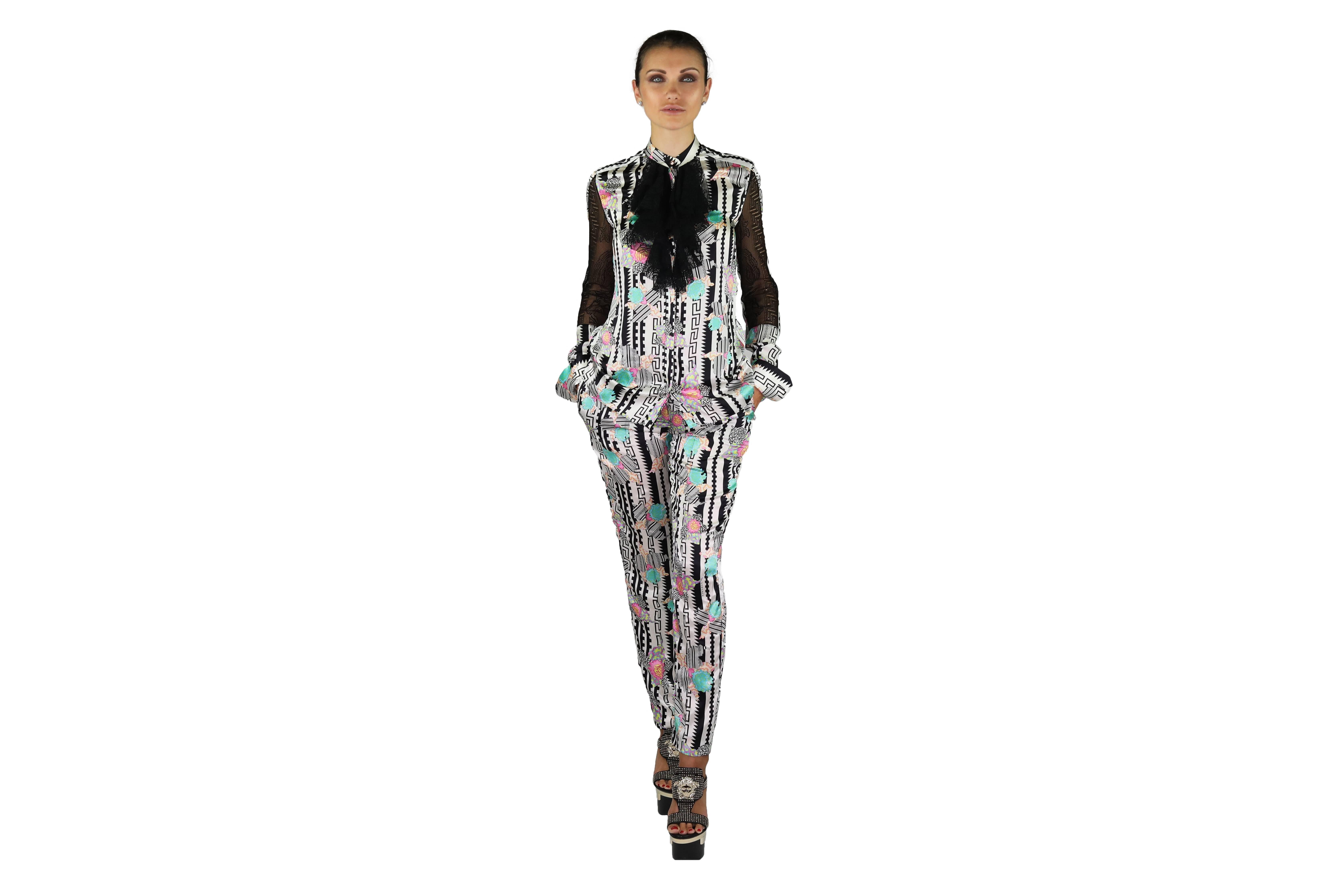 Gray NEW VERSACE PRINTED SILK and LACE PANT SUIT  For Sale