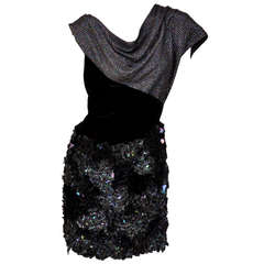 New GUCCI MINI DRESS WITH CRYSTALS & FEATHERS 2