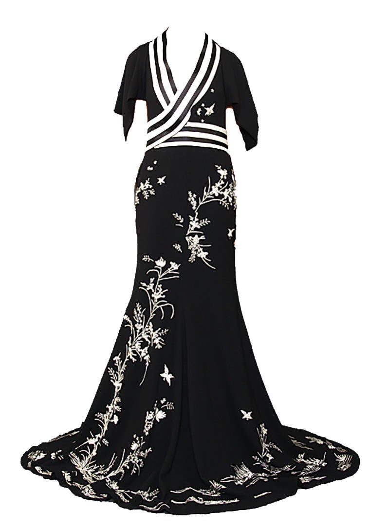 S/S 2006 Alexander Mcqueen Embroidered Kimono Gown