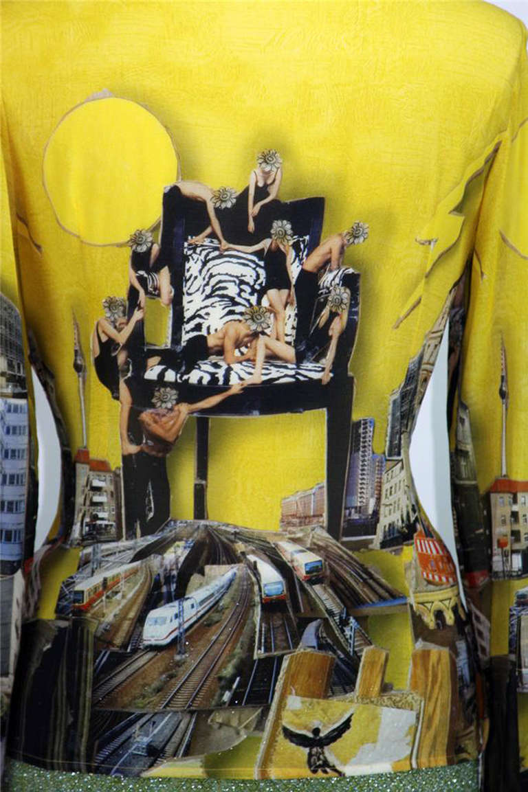 2008 Versace Tim Roeloffs art print Silk Shirt In New Condition In Montgomery, TX