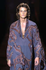 gucci caftan