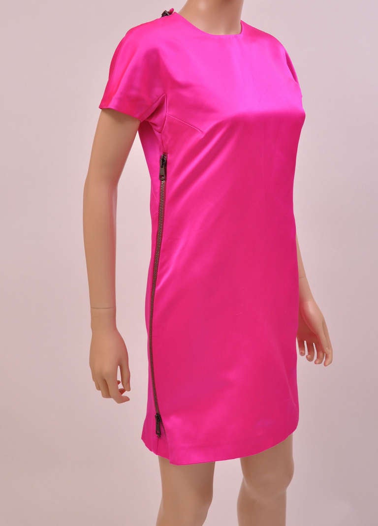 Red F/W 2001 Tom Ford for Gucci Hot Pink Dress with Exposed Zipper