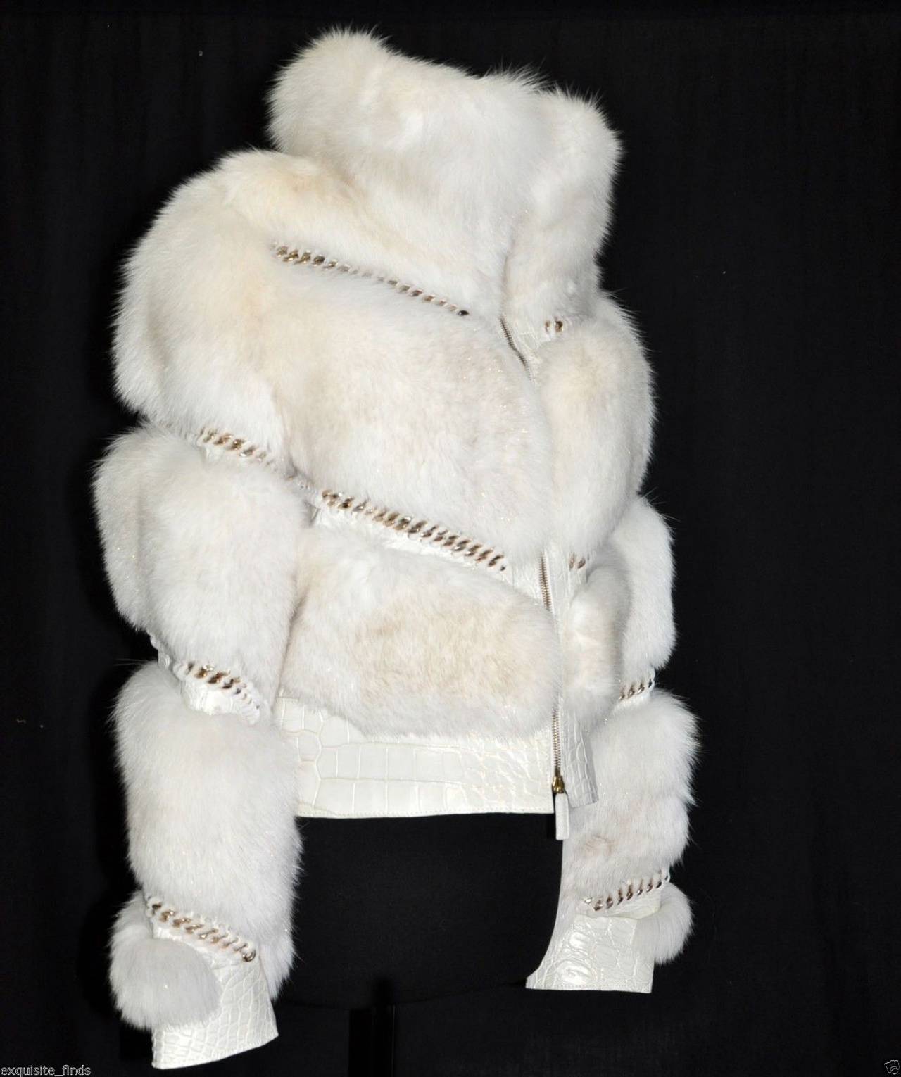 Gucci Veste en fourrure de renard et crocodile perlée Neuf à Montgomery, TX