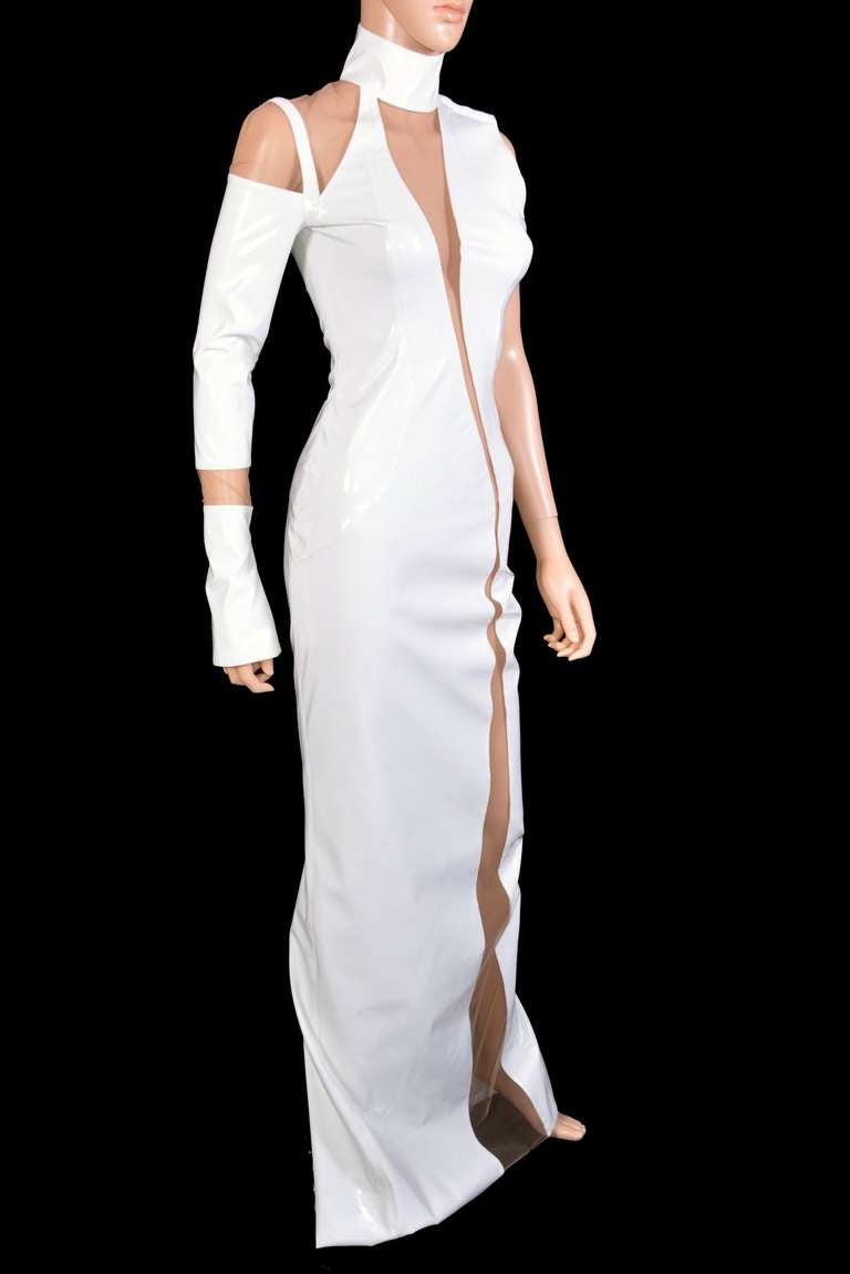 Versace white Japanese vinyl gown

Size 38