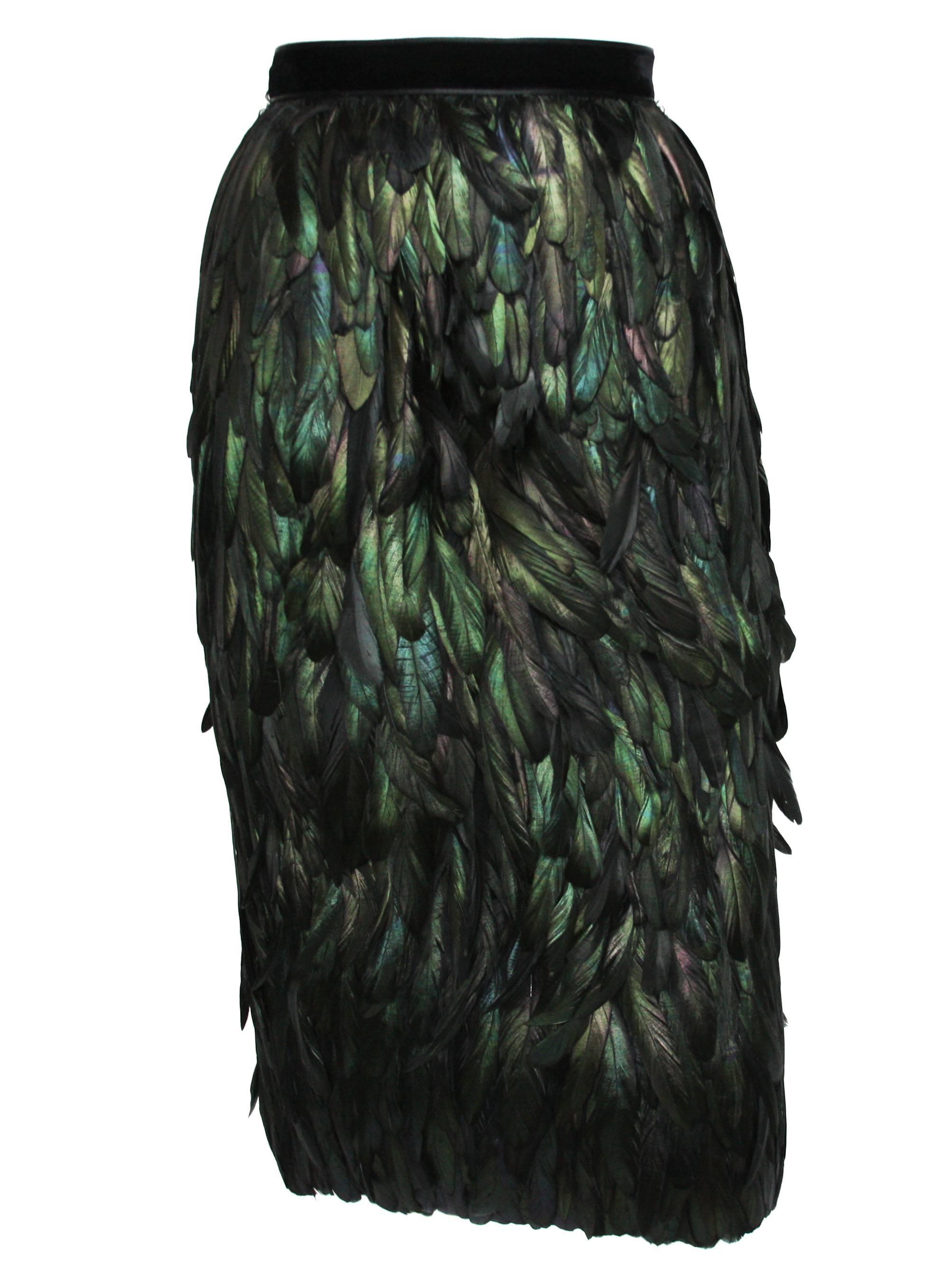 Gucci Silk Feather Dark Green Skirt In Excellent Condition In Montgomery, TX