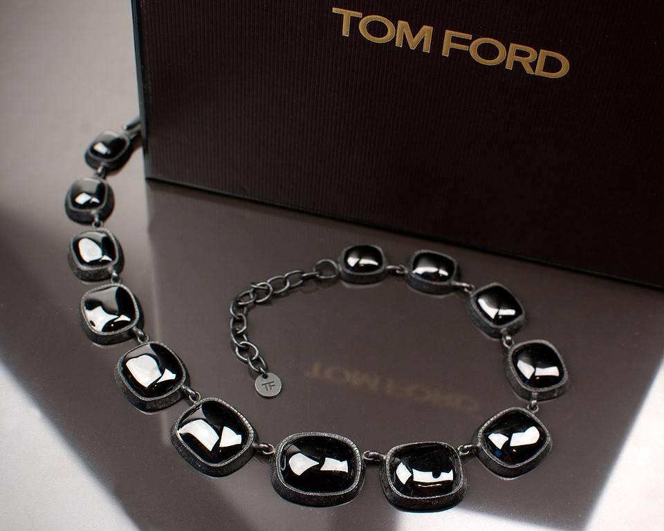 Women's Tom Ford Black  PATE DE VERRE Earrings and Necklace Set