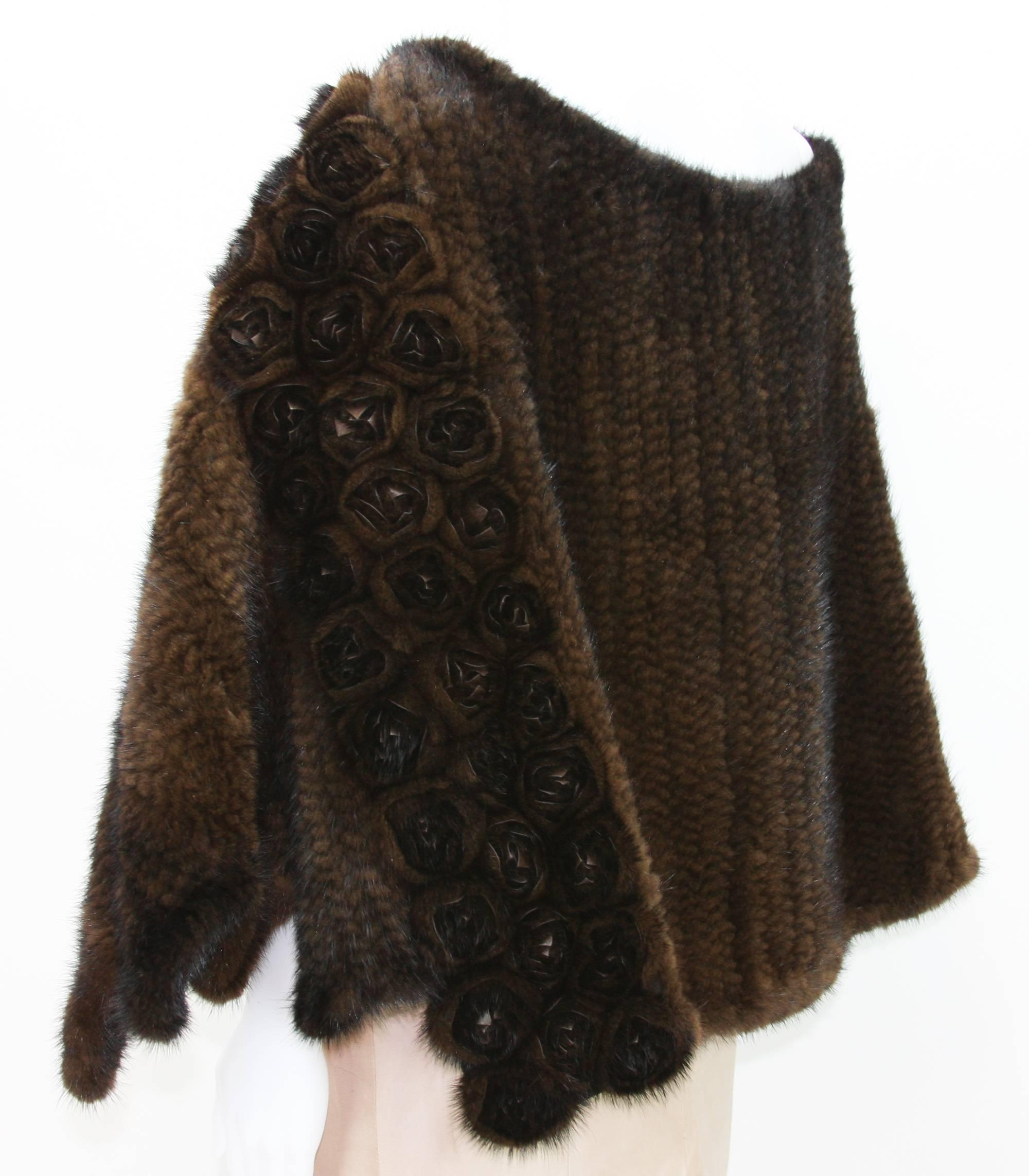 New Etro Knitted Mink Poncho Cape with Leather Mink Roses 3