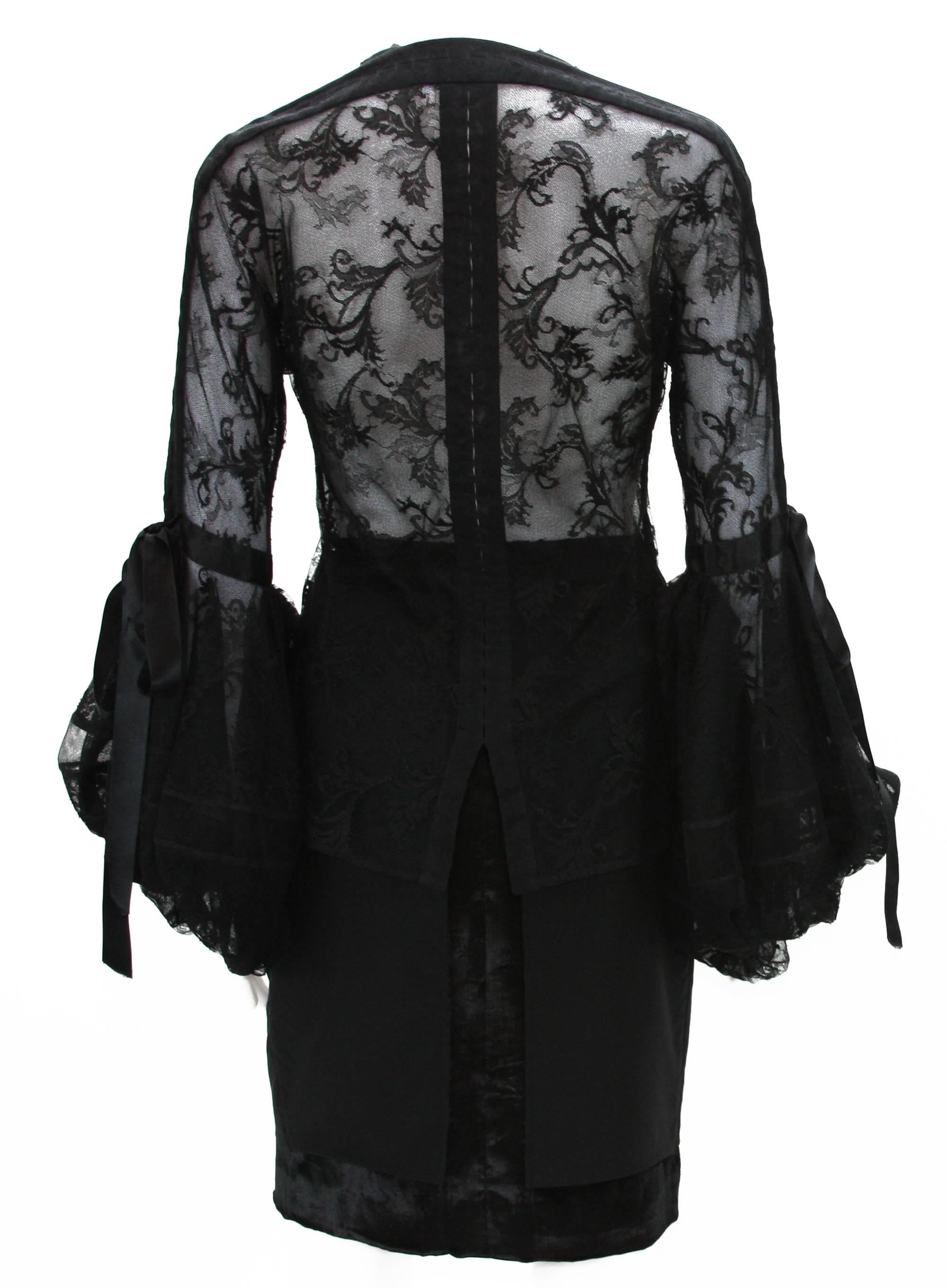 Tom Ford for Yves Saint Laurent Fall 2002 Lace Blouse + Skirt  In Excellent Condition In Montgomery, TX