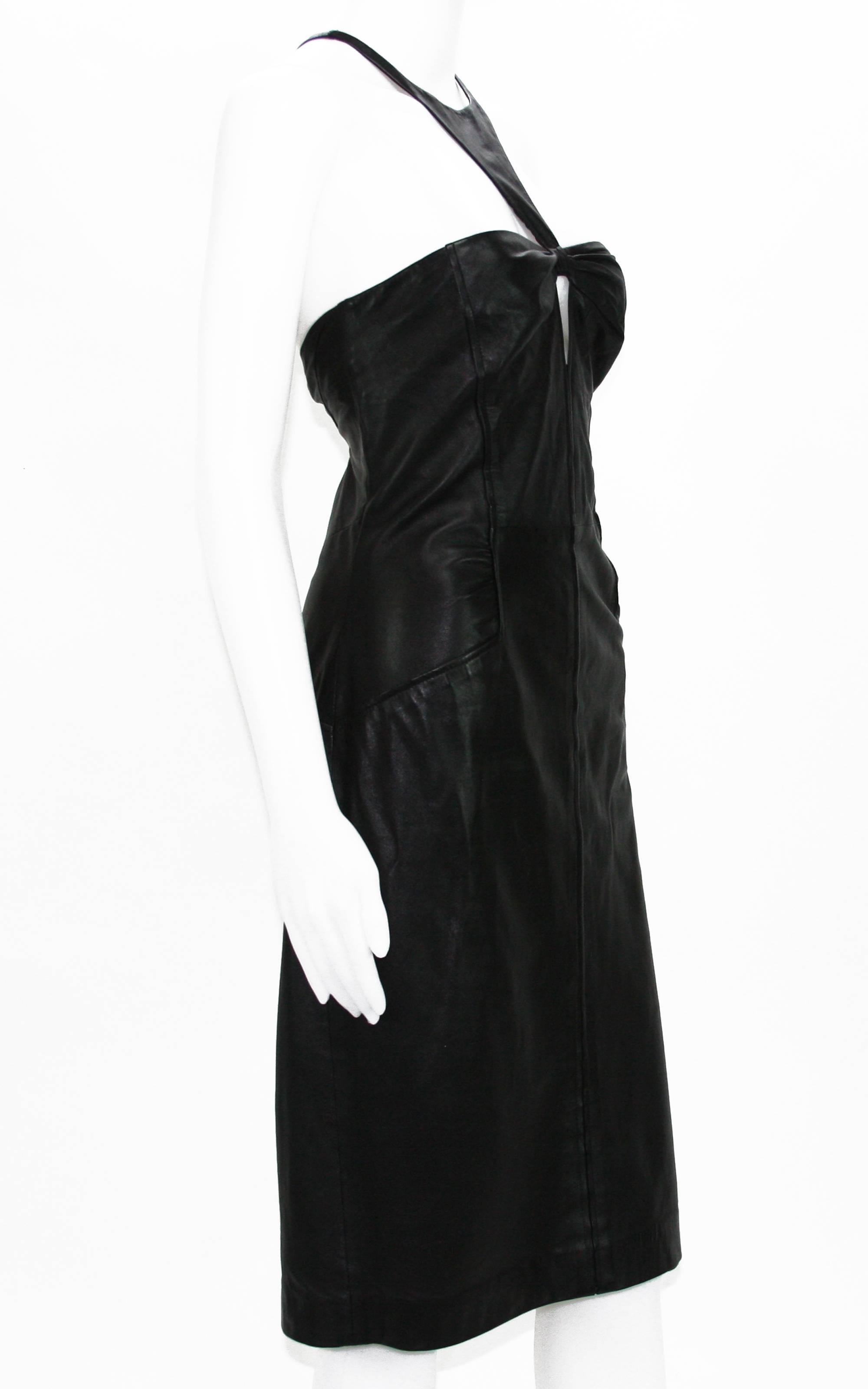 Tom Ford for Gucci Black Leather Cocktail Dress
2004 Collection
Italian size 44 - US 8
Color - Black.
100% Super Soft Leather.
Fully Lined.
Side Zip Closure.
Measurements Flat: Length - 40 inches, Waist - 15