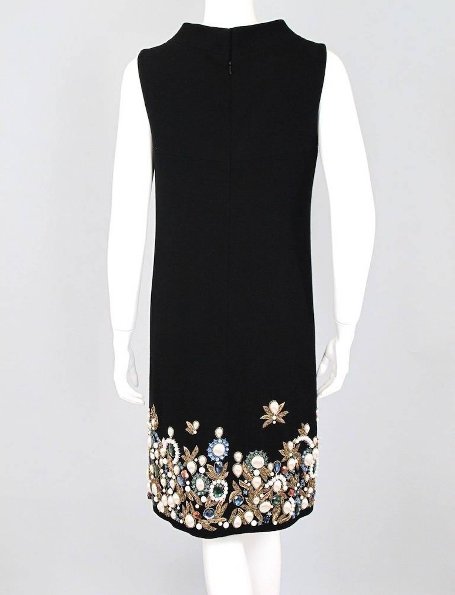 Women's Oscar De La Renta Black Wool Cocktail Dress with Gem Embroidery size 6