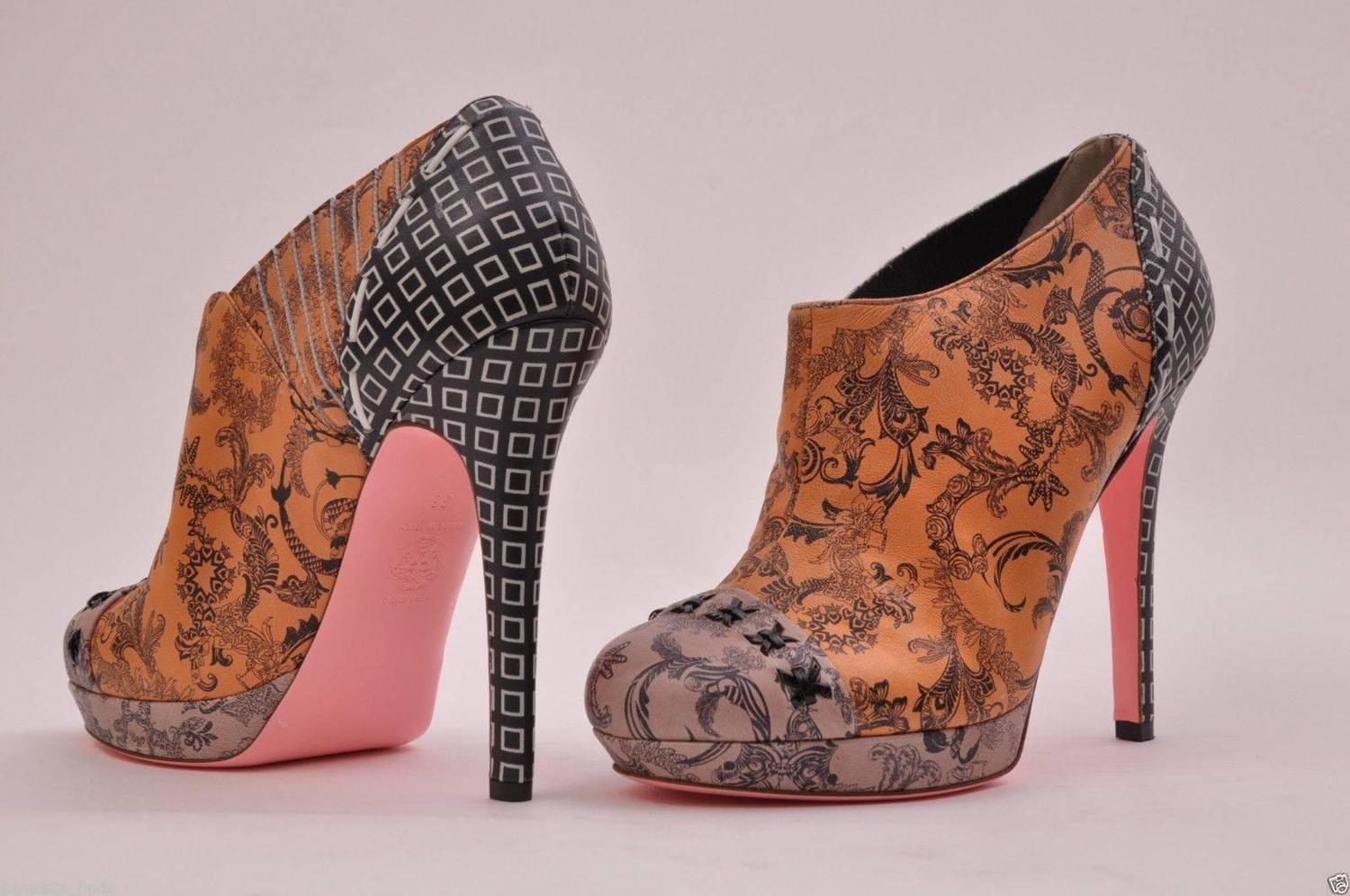 VERSACE Tattoo Leather Platform Boots Shoes 37 - 7 For Sale at 1stdibs