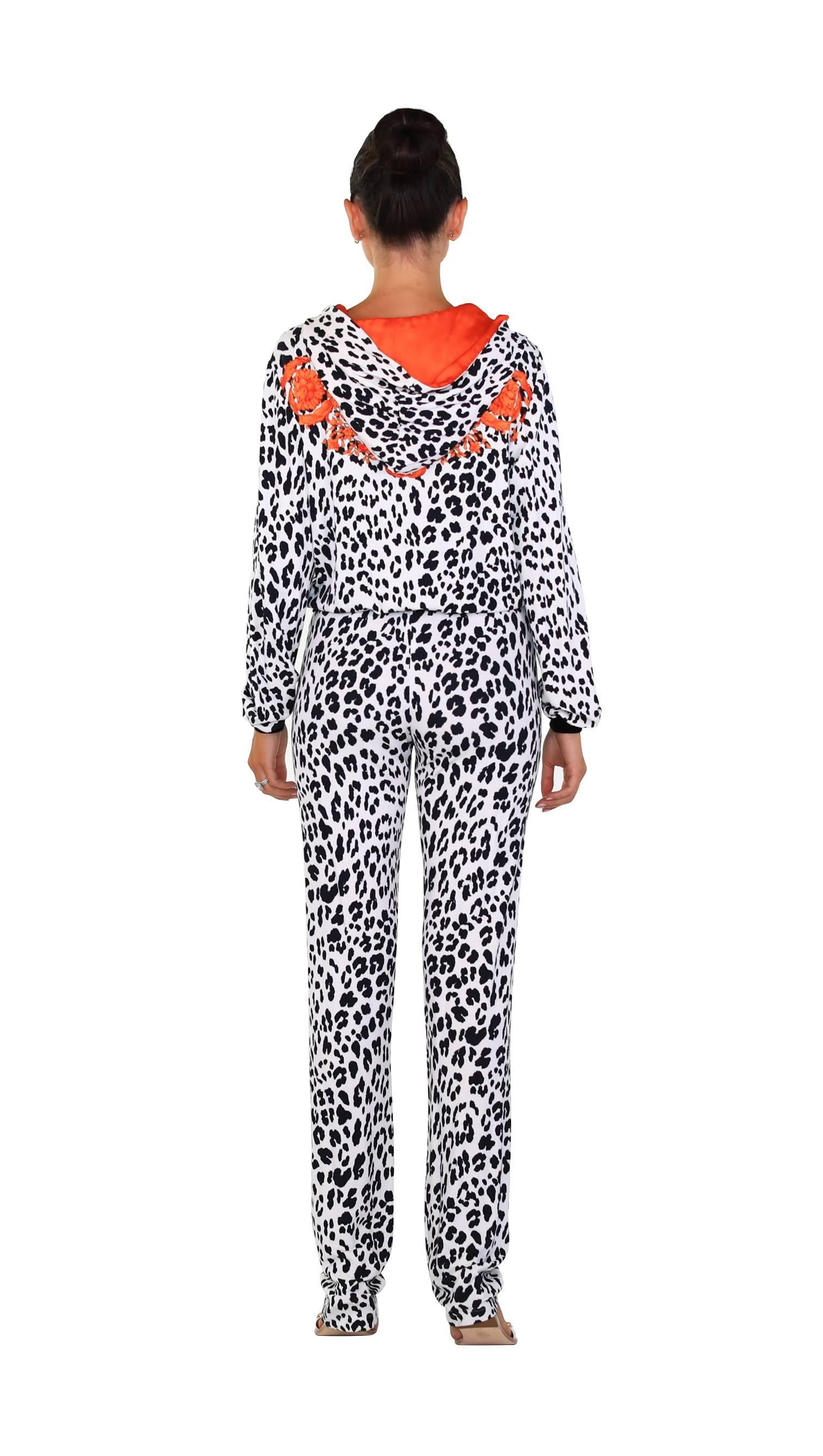 Women's  VERSACE BAROCCO ANIMALIER LOUNGE SUIT TRACK PANTS with HOODED JACKET For Sale