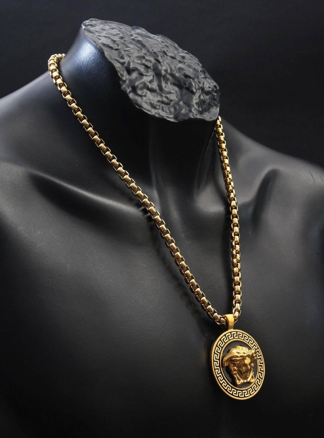 Versace Gold Medusa Medallion Chain Necklace as worn by Bruno Mars In Good Condition In Montgomery, TX