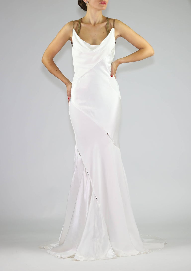 Versace Runway Finale White Gown, F / W 2014 For Sale at 1stdibs