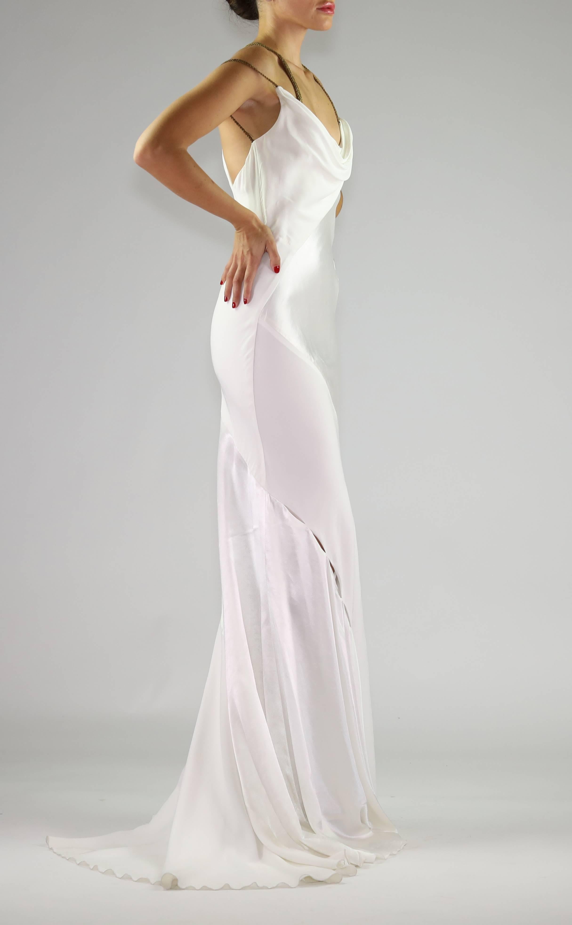 Women's F/W 2014 Look # 51 NEW VERSACE WHITE GOWN DRESS as seen on Heidi 38 - 2 For Sale
