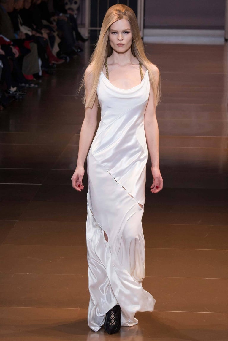 F/W 2014 Look 51 NEW VERSACE WHITE GOWN DRESS as seen on Heidi 38 2