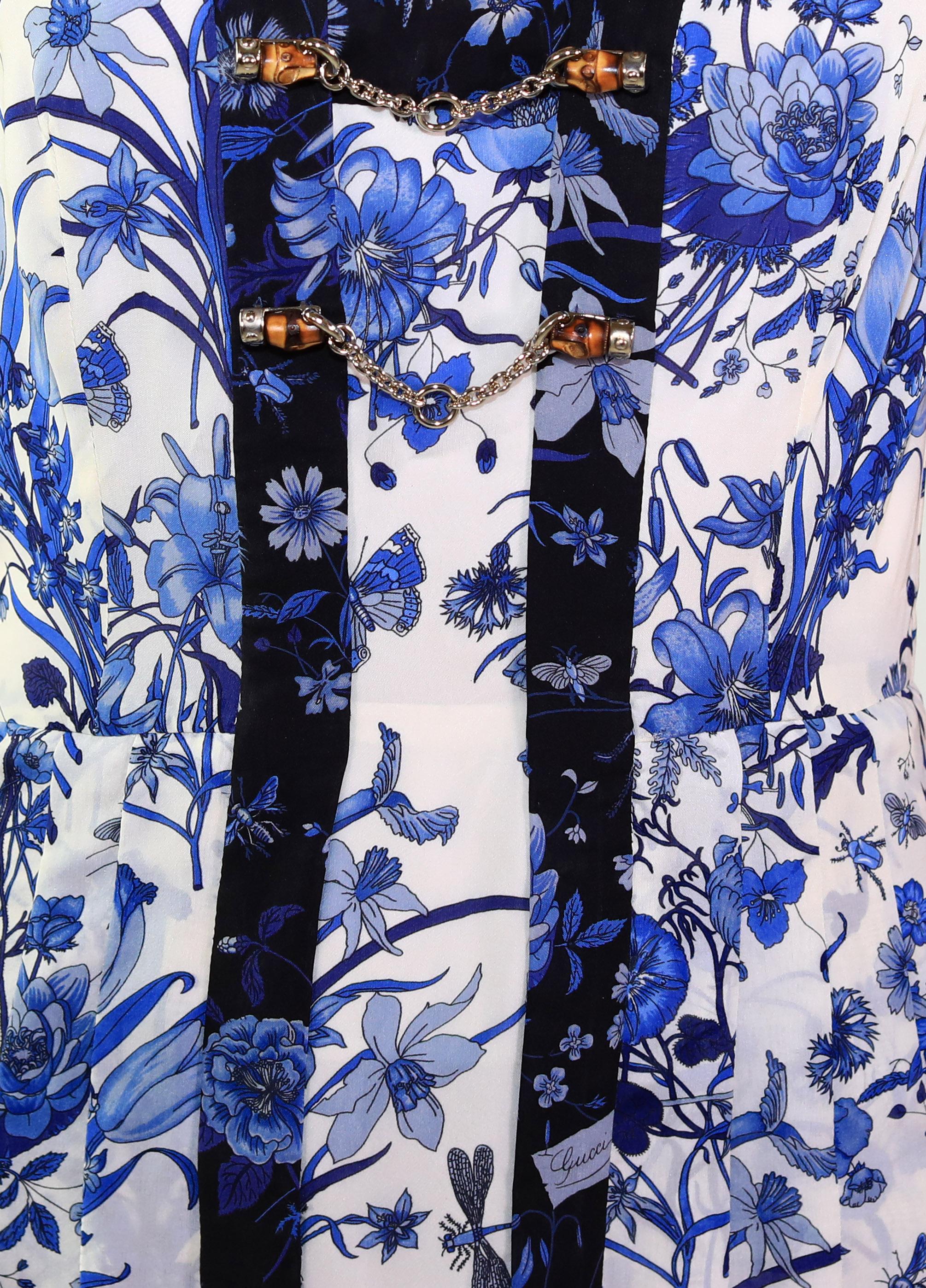 Gucci White and Blue Floral Print Silk Dress In New Condition In Montgomery, TX