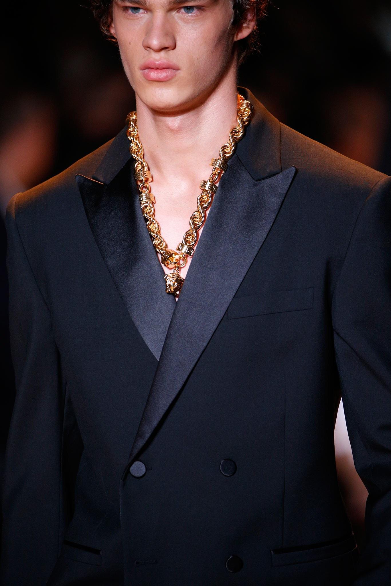 New Versace Runway 24K Gold Plated Medusa Chain Necklace as seen on Bruno Mars 7