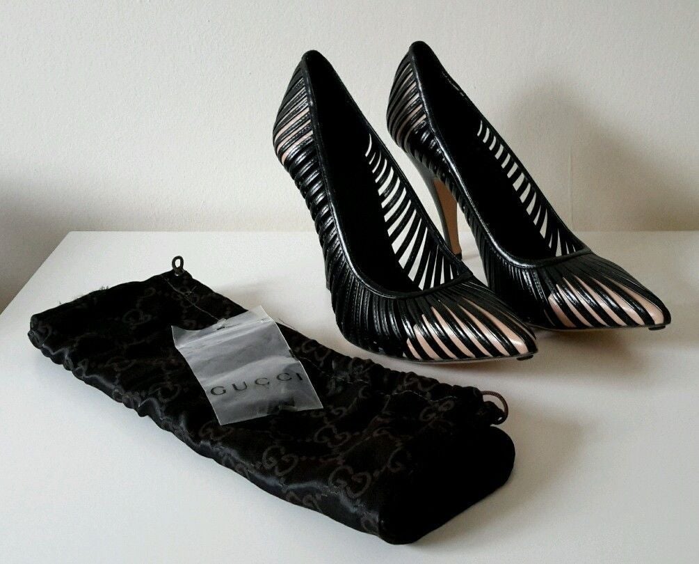 Tom Ford for Gucci Spring 2003 Ad Campaign featured cage pumps
