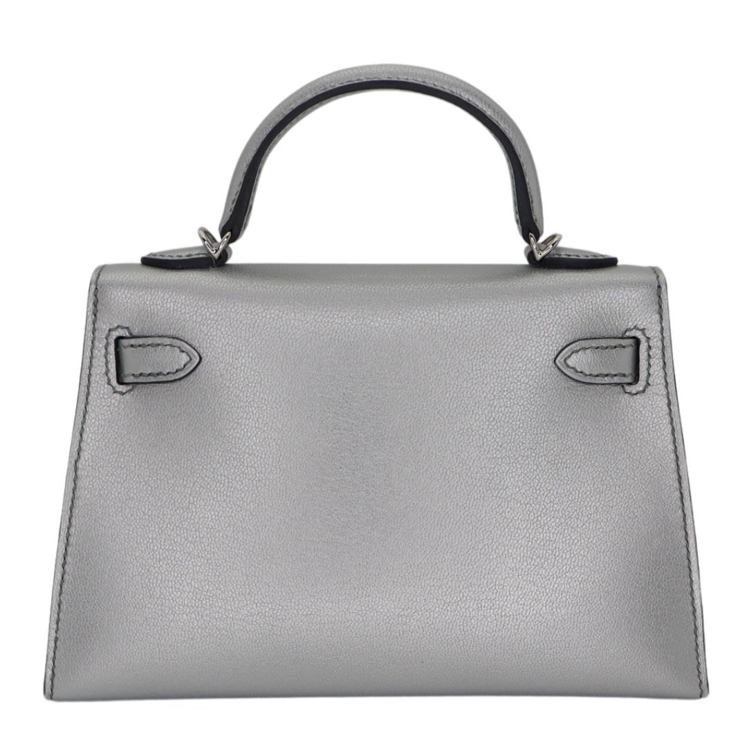 Hermès Kelly II Sellier Mini Gris Argente Chèvre Chamkilight Palladium Hardware (Grau) im Angebot