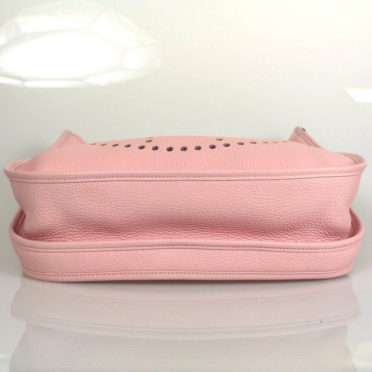 Women's Hermès Light Pink Taurillon Clemence Leather Evelyne Iii Gm Crossbody Bag For Sale