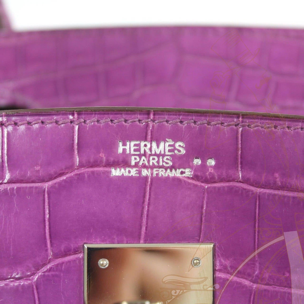 Hermès Purple Shiny Crocodile  Porosus 2005 Silver HDW Birkin 30 Cm Tote Bag In Good Condition For Sale In Miami, FL