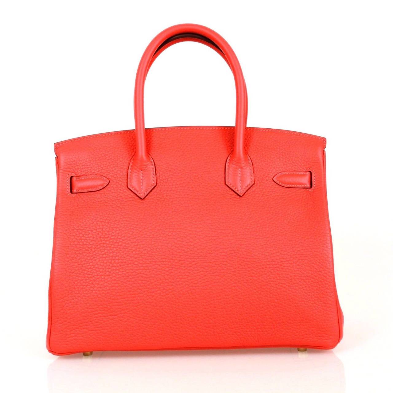 Hermes Rouge Pivione Clemence Leather Gold HDW 2015 30 cm Birkin Tote Bag In New Condition For Sale In Miami, FL