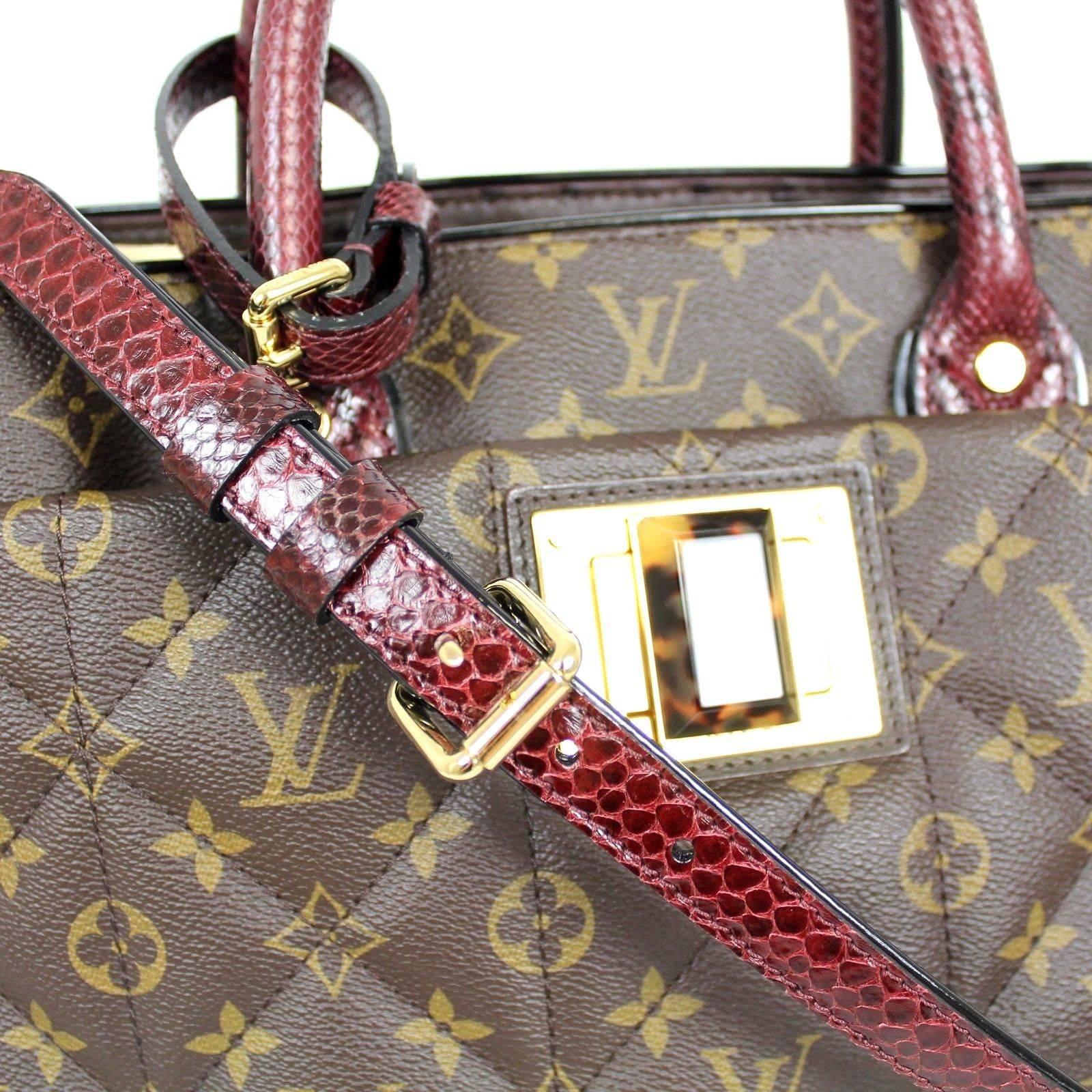 Louis Vuitton Monogram Canvas Burgundy Python Ostrich Exotic Tote MM Tote Bag In New Condition In Miami, FL