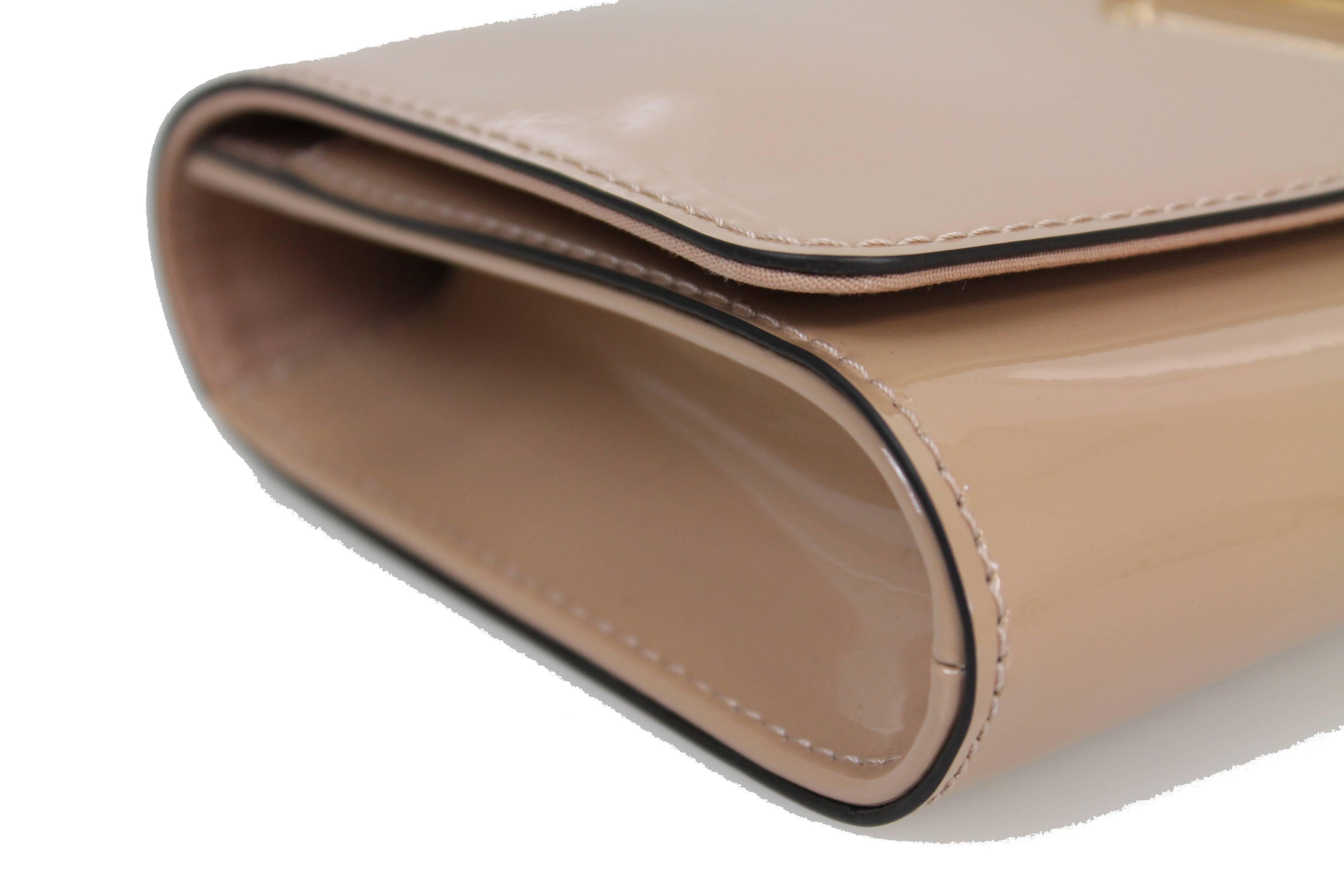 lv nude clutch