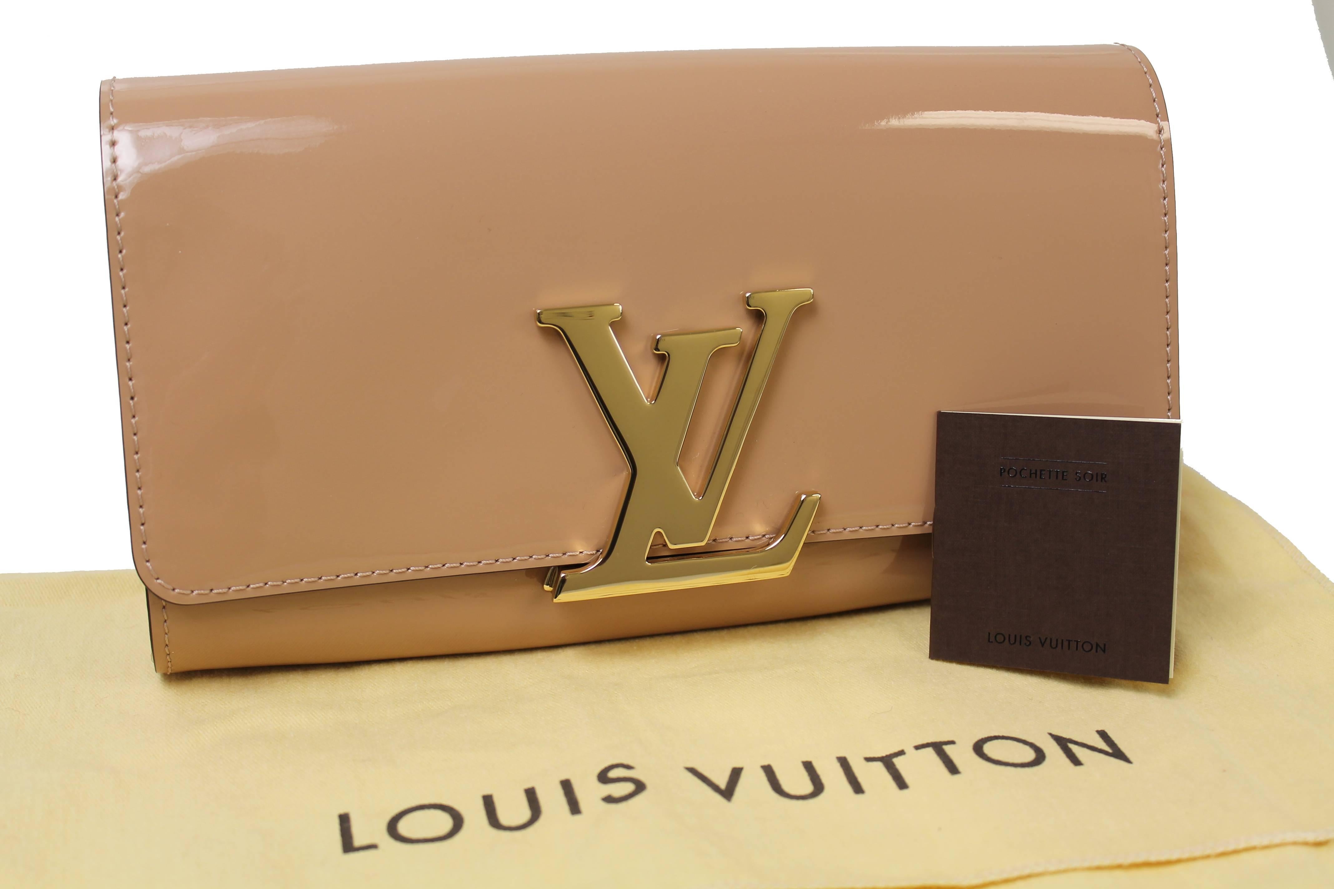 Women's or Men's LOUIS VUITTON Patent Leather Nude Clutch For Sale