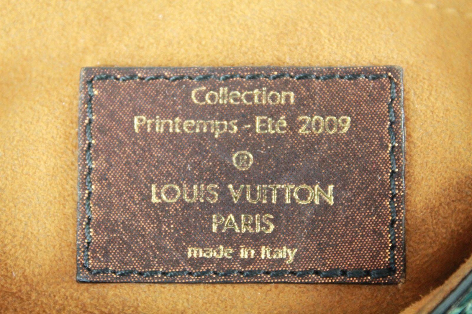 Louis Vuitton Brown Leather Limited Edition Epices Kalahari Gm Masala Tote Bag For Sale 3
