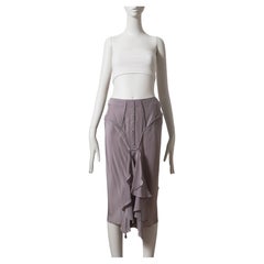 YVES SAINT LAURENT par TOM FORD, collection printemps-été 2003 : jupe à volants vue lors du défilé