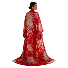 Kimono da sposa giapponese vintage "Uchikake" in seta, ricamato a mano, anni '70