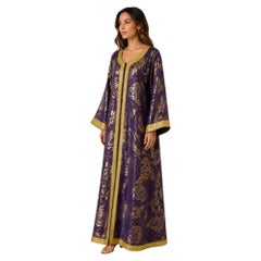 Marokkanischer Kaftan im Vintage-Stil, lila und goldener Damast, bestickt, 1960er Jahre