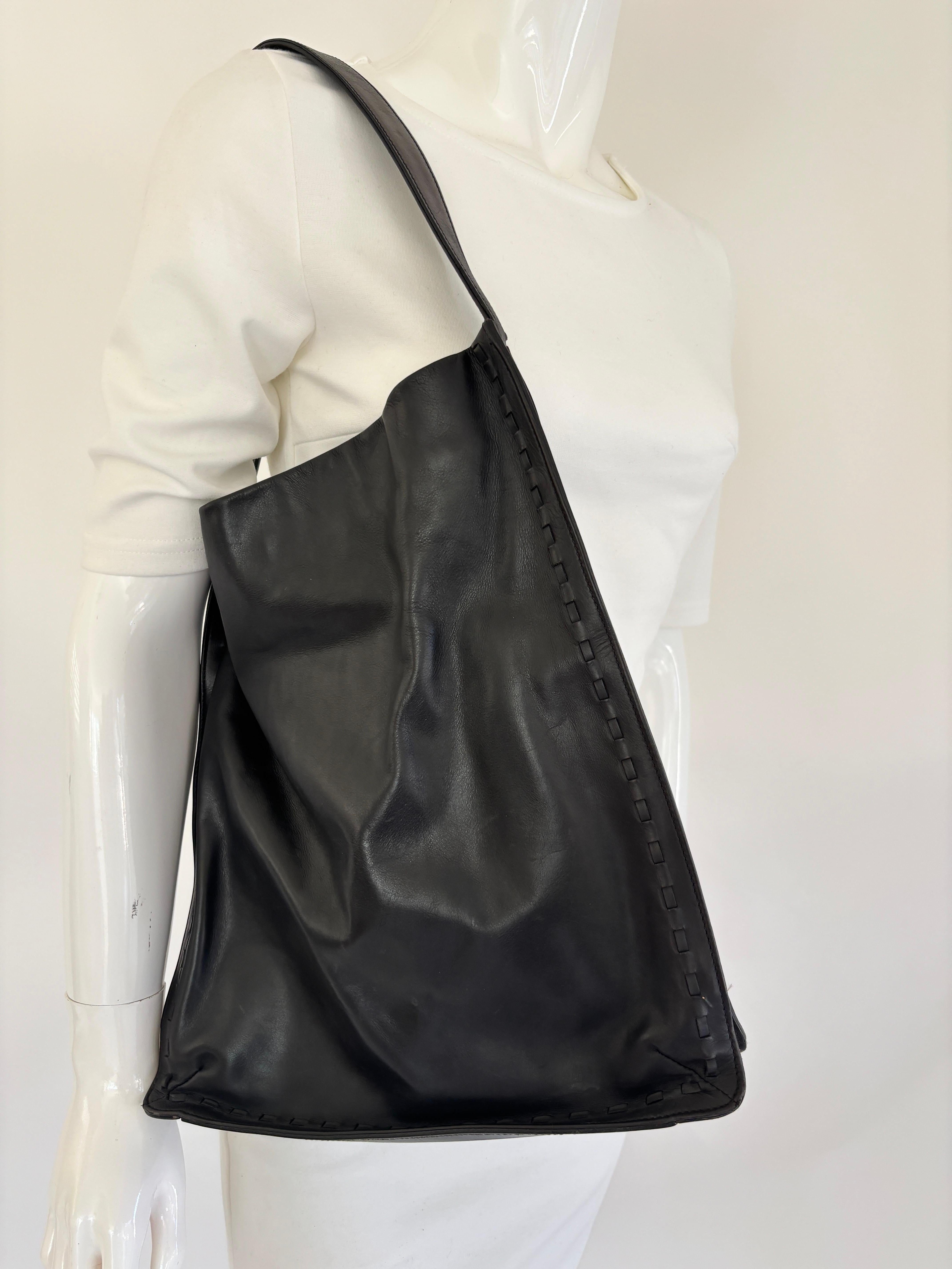 Vintage Coach Fourre-tout en cuir noir en vente 11