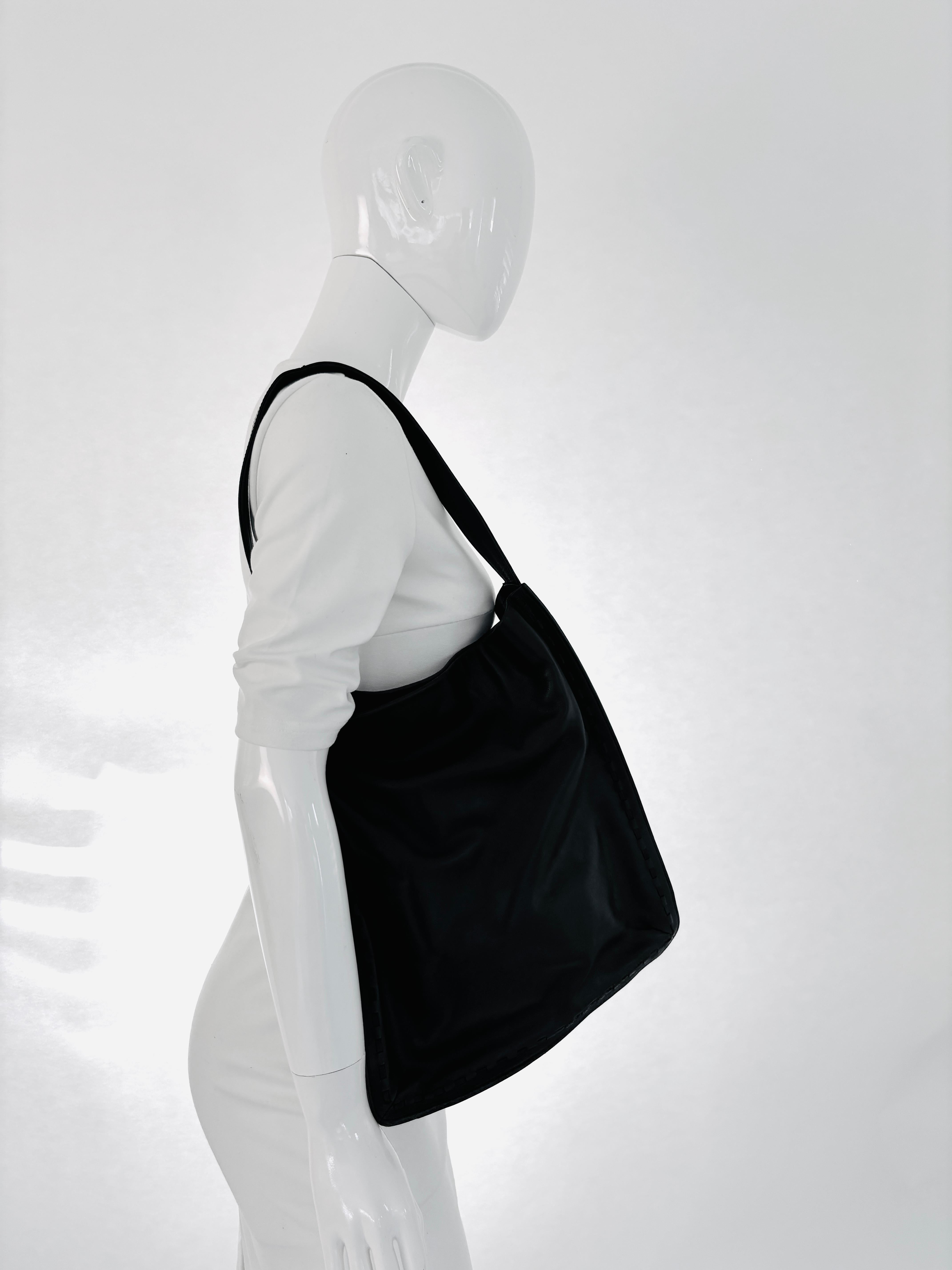 Vintage Coach Fourre-tout en cuir noir en vente 4
