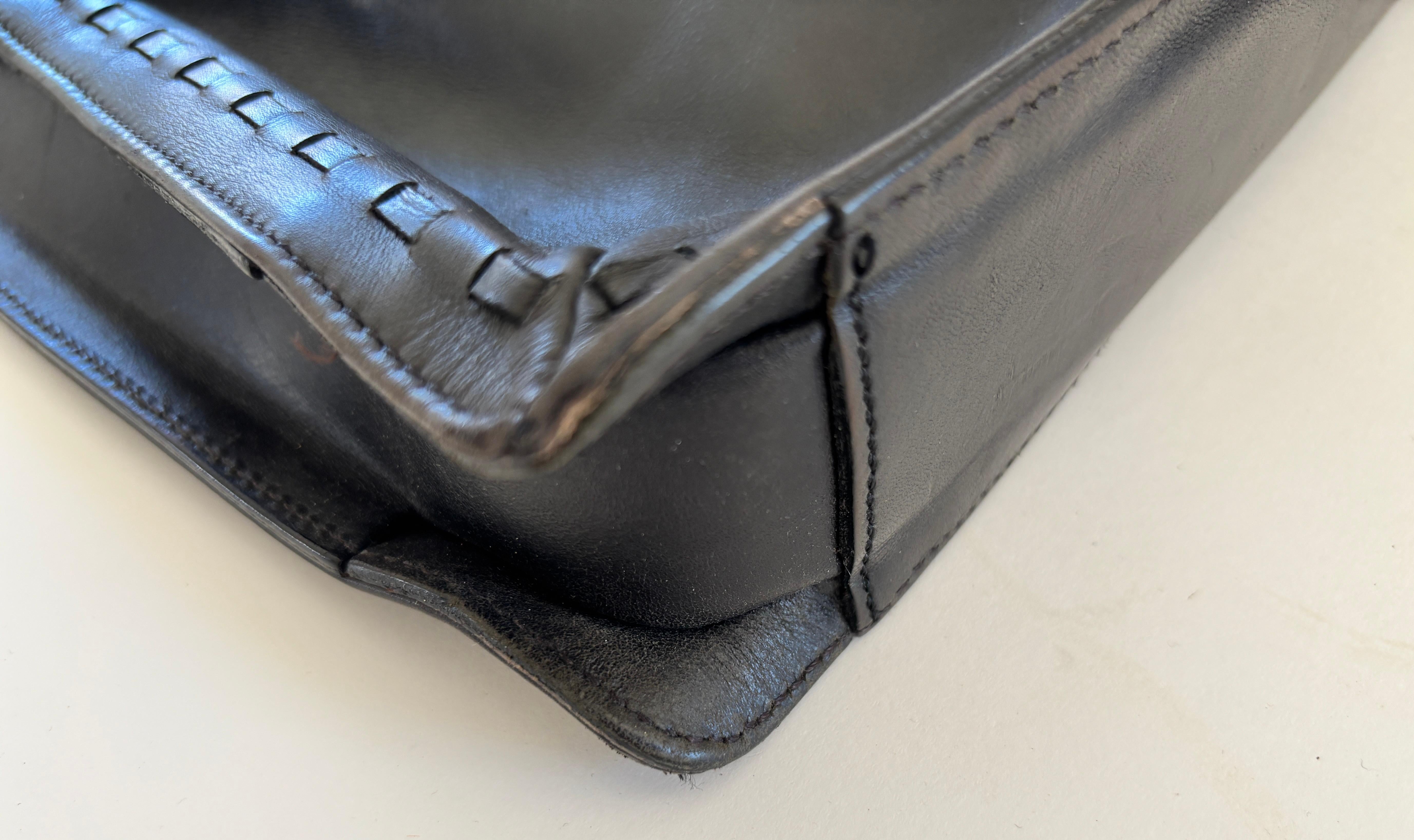 Vintage Coach Fourre-tout en cuir noir en vente 8