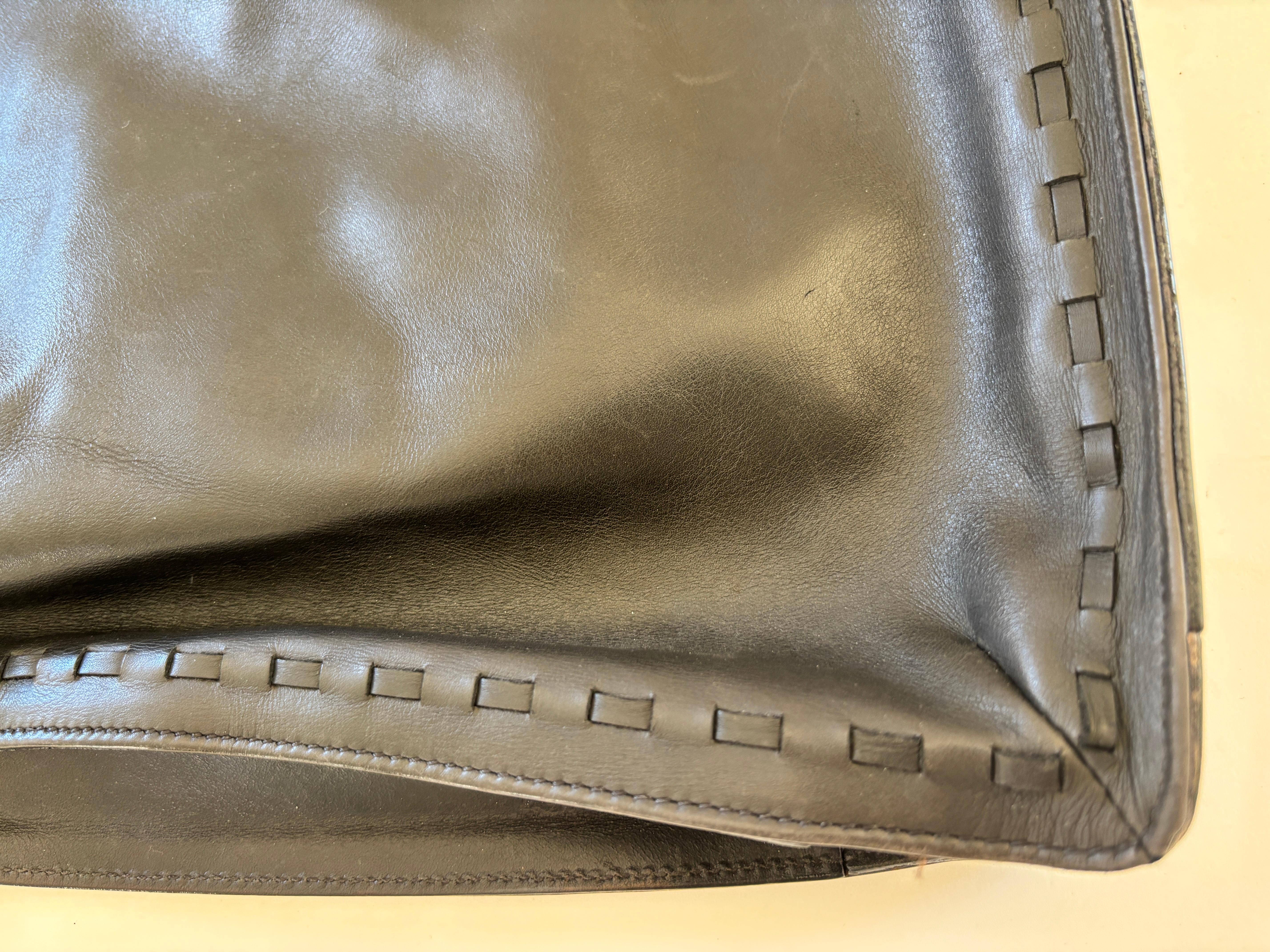 Vintage Coach Fourre-tout en cuir noir en vente 7