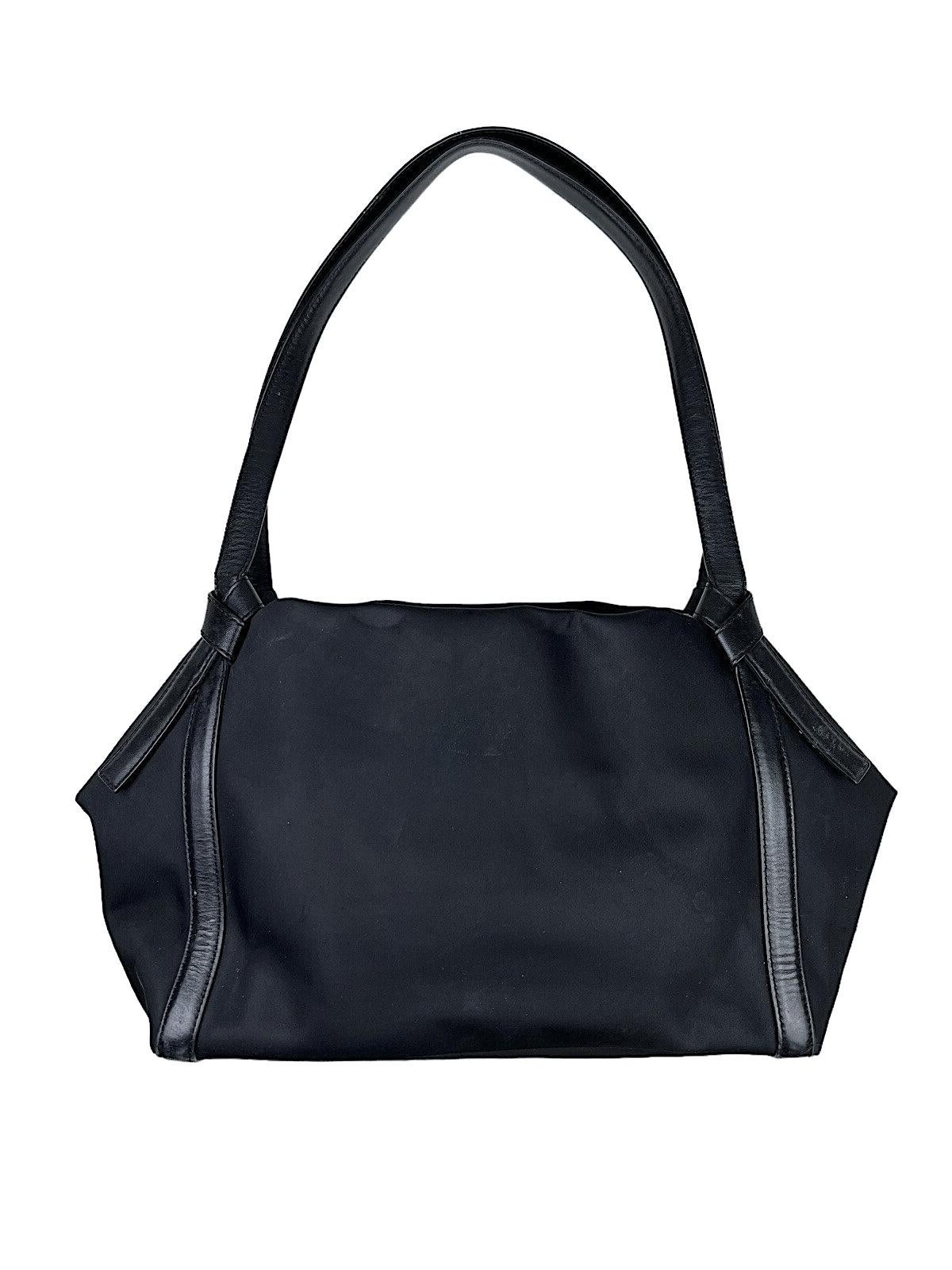 Kenzo Vintage Sac en Nylon Noir avec Poisson Koi en Résine 1990 en vente 3