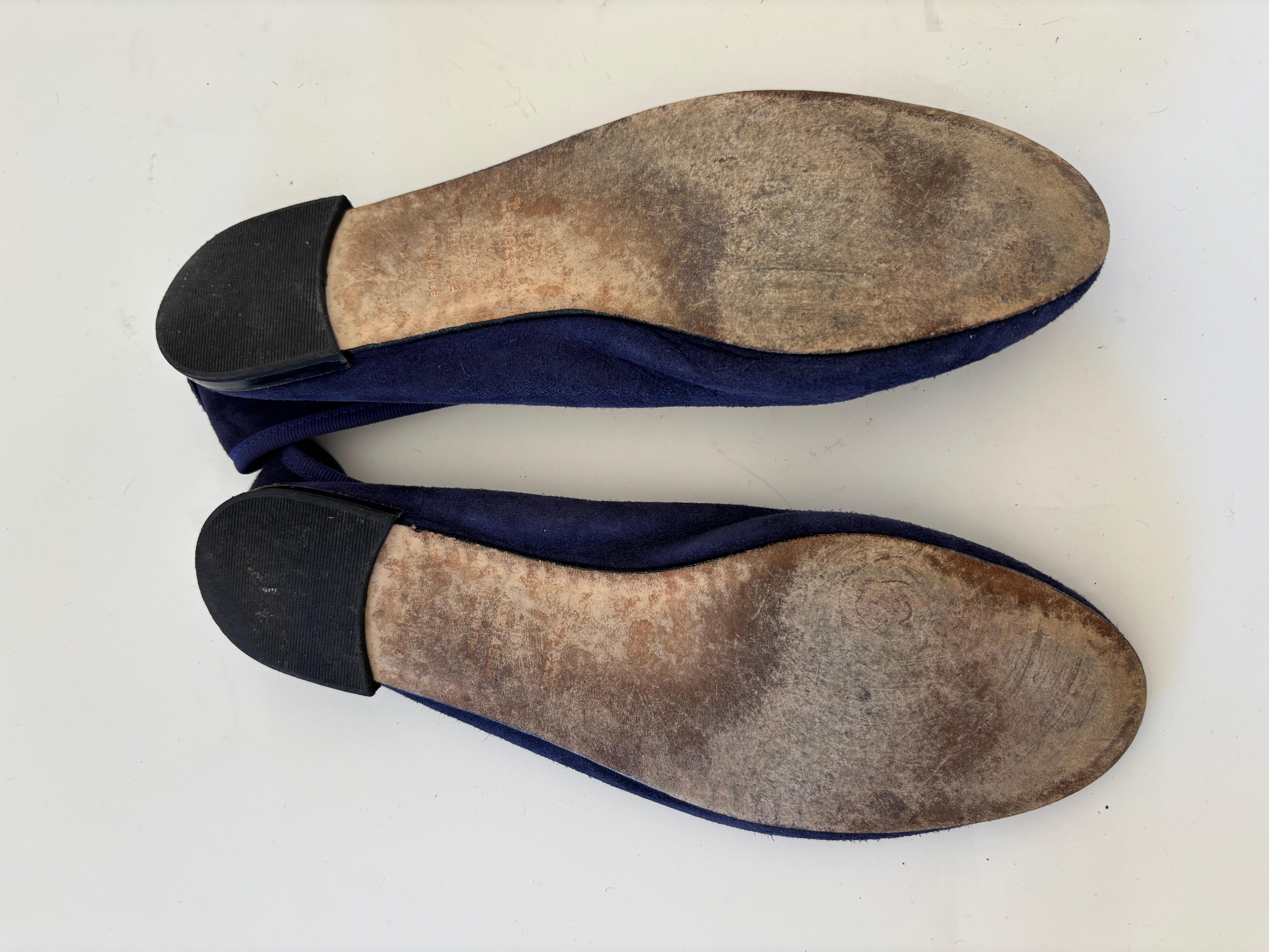 Repetto Ballerines en daim bleu marine et noir 2 paires en vente 1
